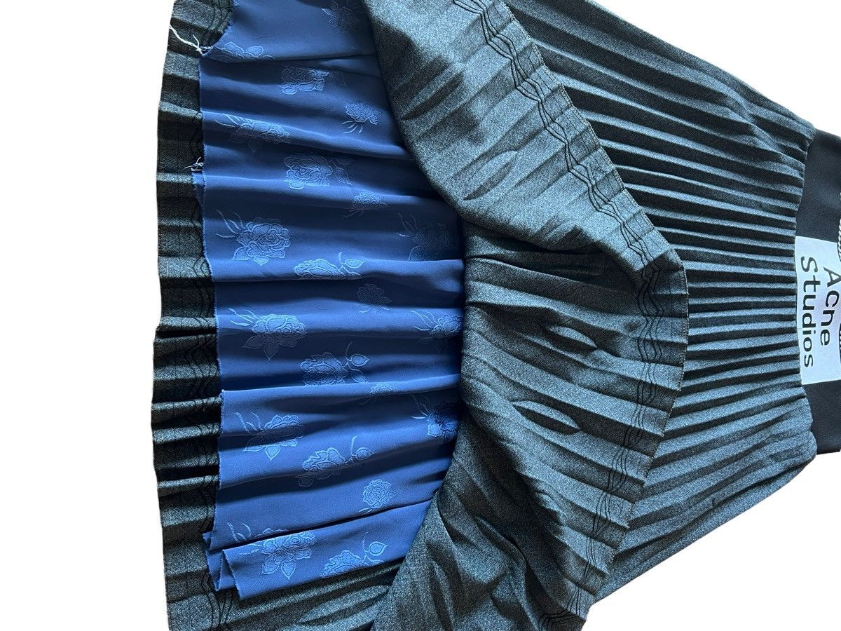 Acne Studios Acne Studios Pleated Skirt Size 28 - 5 Thumbnail