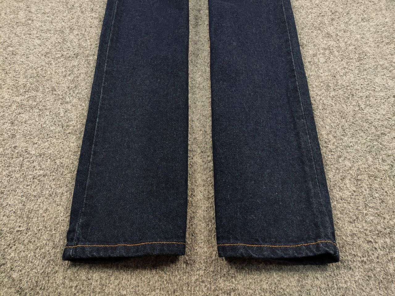 Levi's Vintage 90s Levis 505 Blue Classic Denim Jeans Made Canada Size US 33 - 7 Thumbnail