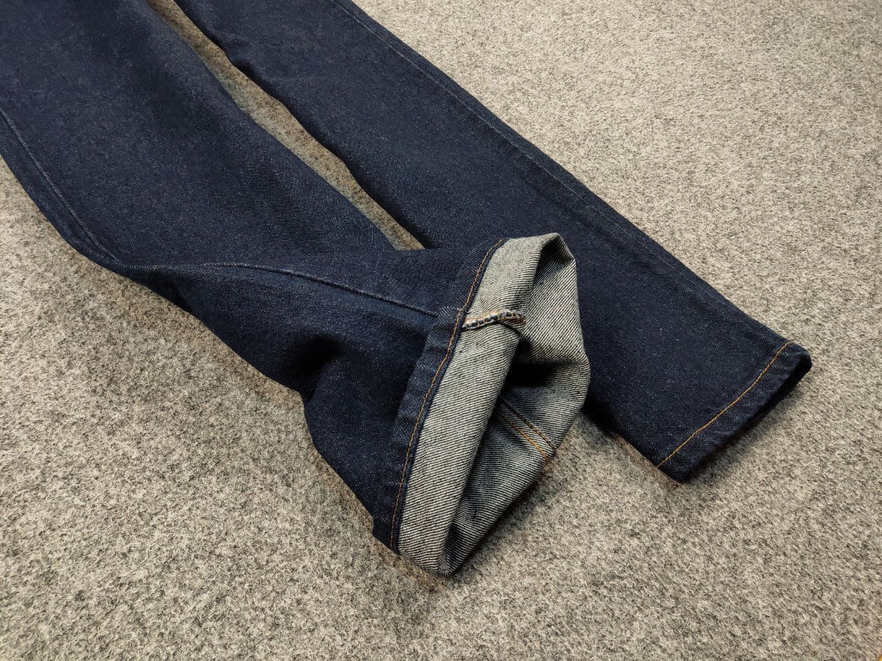 Levi's Vintage 90s Levis 505 Blue Classic Denim Jeans Made Canada Size US 33 - 9 Thumbnail