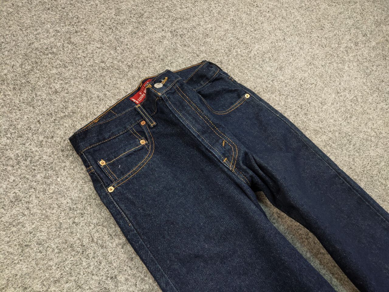 Levi's Vintage 90s Levis 505 Blue Classic Denim Jeans Made Canada Size US 33 - 10 Thumbnail