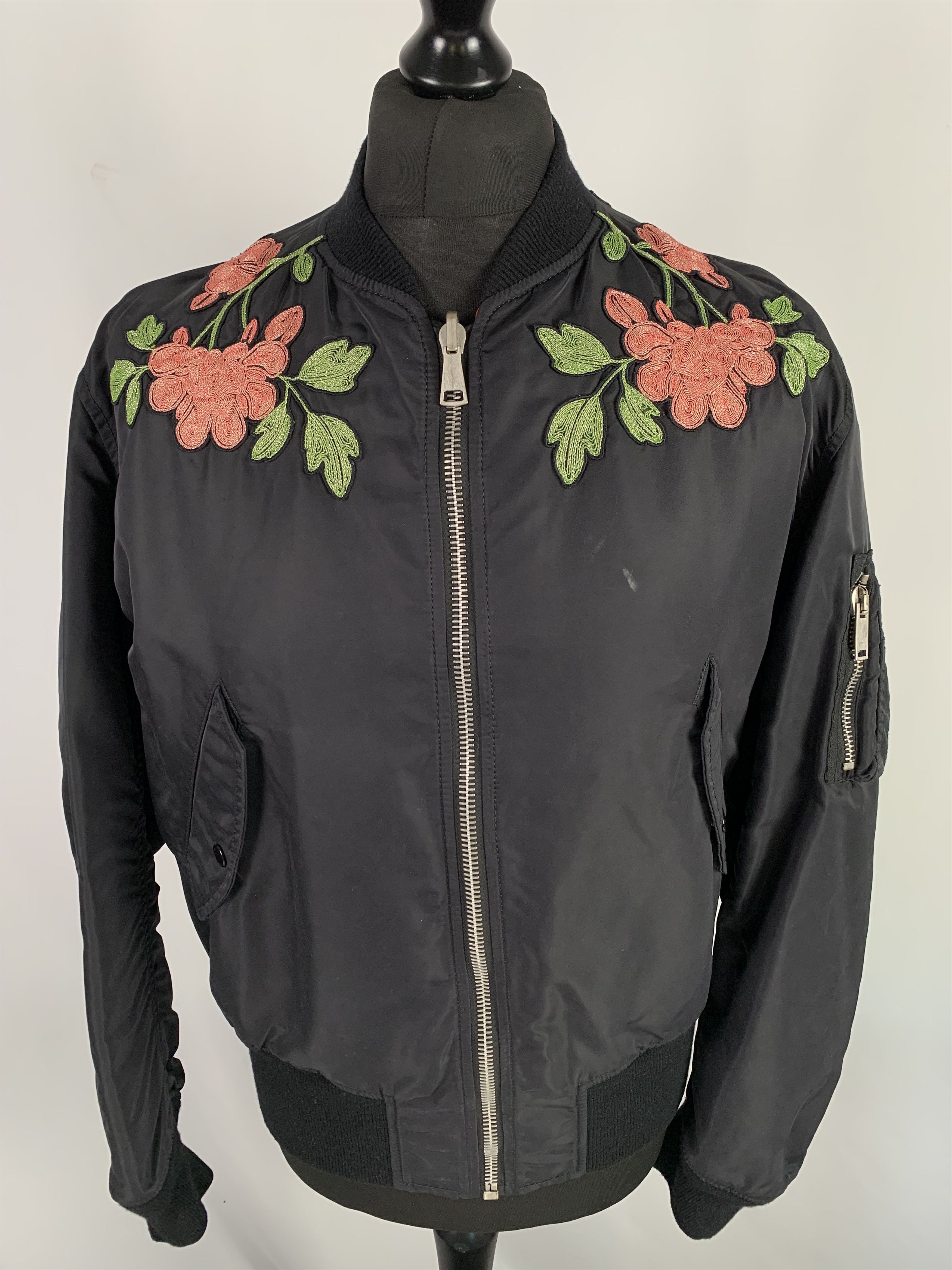Gucci Gucci Jacket With Rose Embroidery & Painted Dragon Size US M / EU 48-50 / 2 - 2 Thumbnail