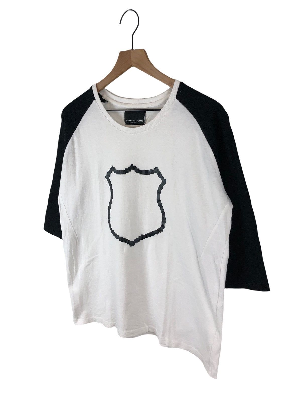 Number (N)ine Number Nine Emblem Tee 100% Authentic Size US M / EU 48-50 / 2 - 2 Thumbnail