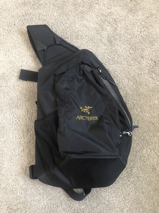 Arc'Teryx Arcteryx system A crossbody quiver bag Grailed