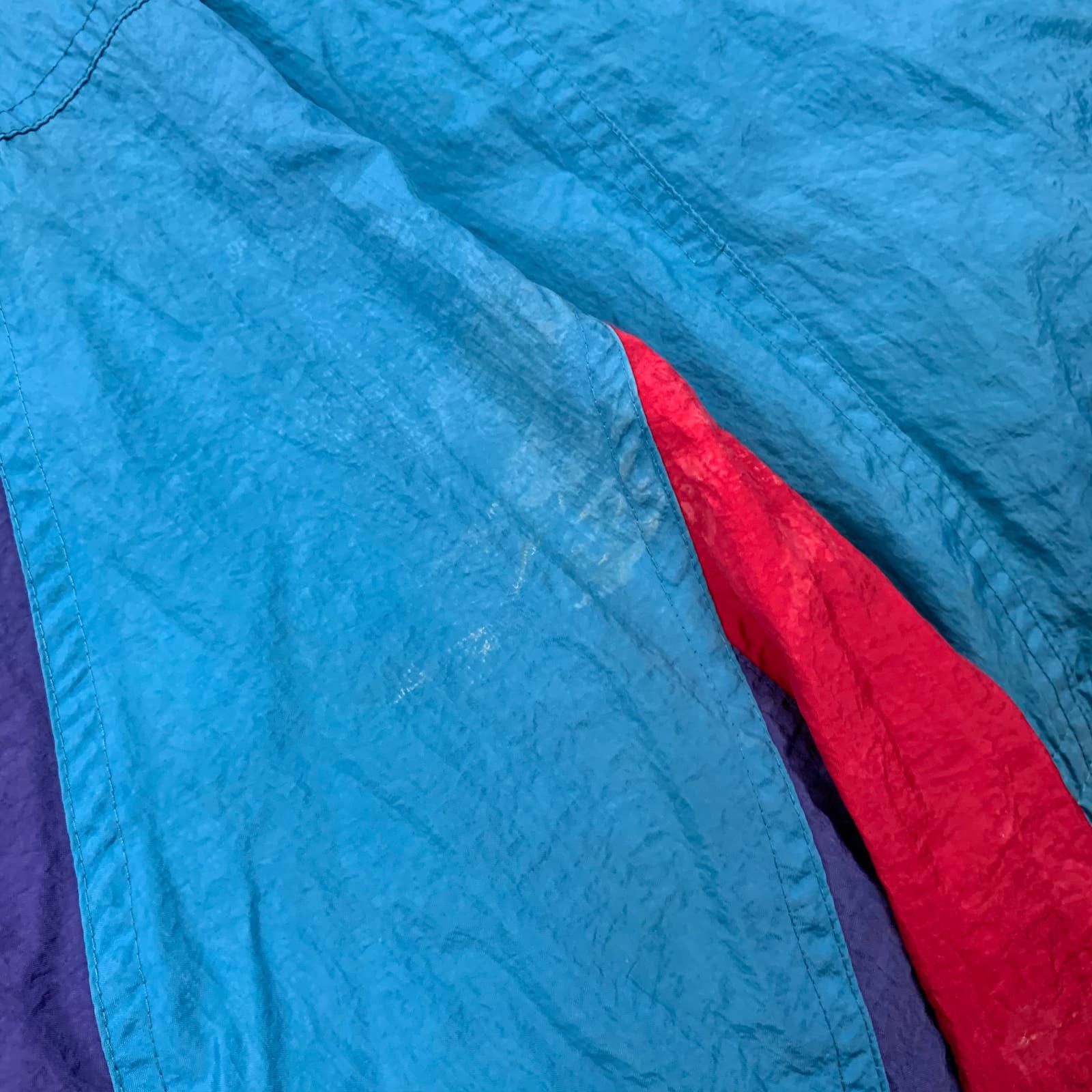 Nike Vintage Nike gray tag 90s nylon windbreaker jacket Size US XL / EU 56 / 4 - 6 Thumbnail