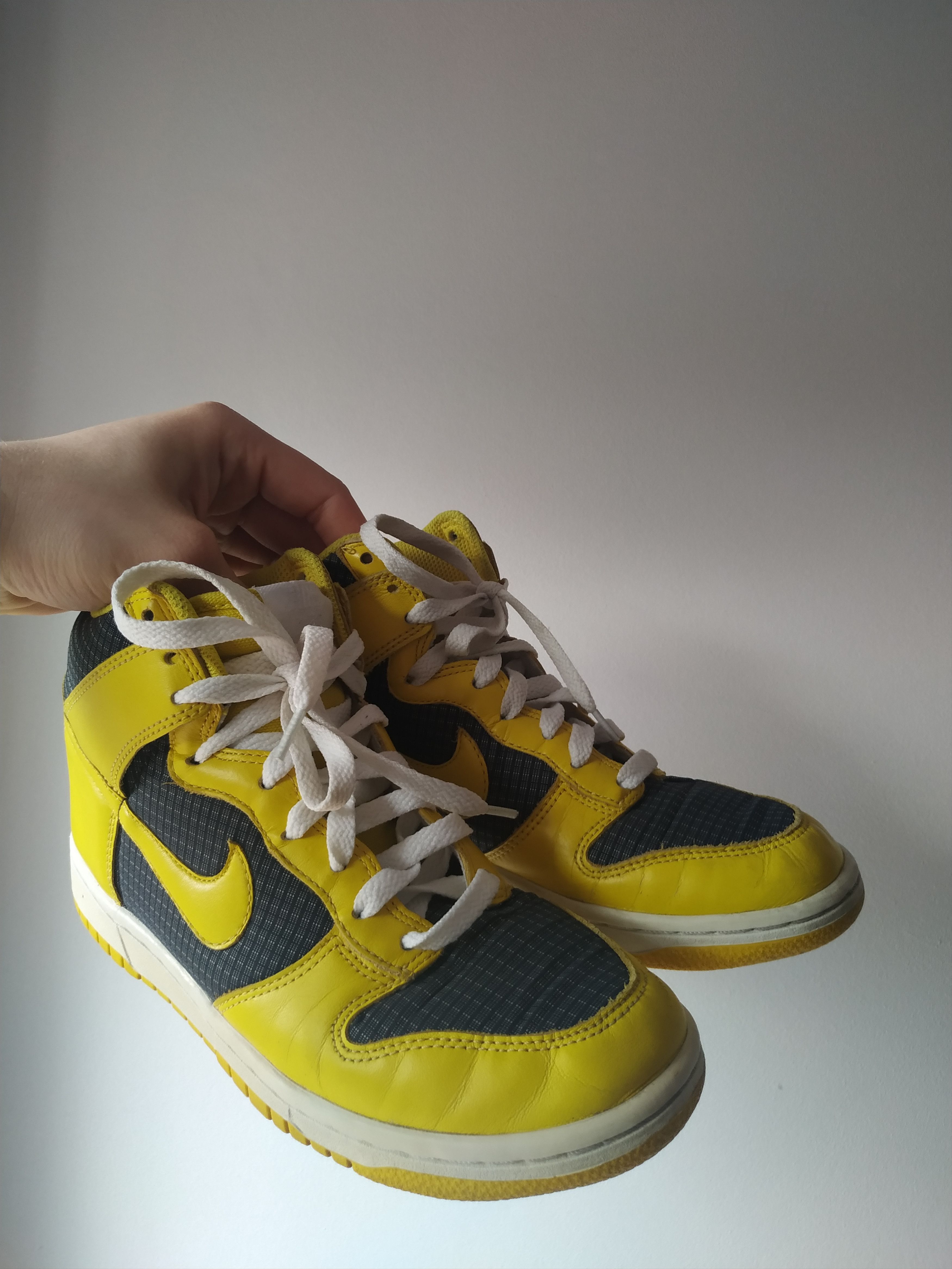 Nike Nike Dunk High WMNS - Black - Speed Yellow - Cool Mint Size US 7.5 / EU 40-41 - 1 Thumbnail