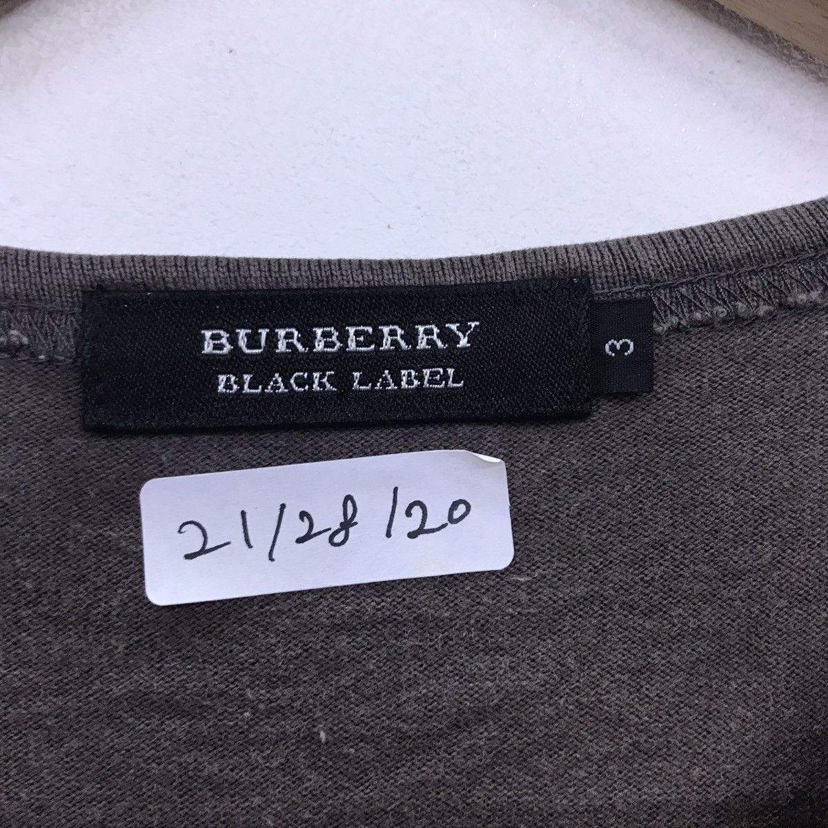 Burberry Rare!! Burberry Black Label Long Sleeve Tee Size US M / EU 48-50 / 2 - 7 Thumbnail
