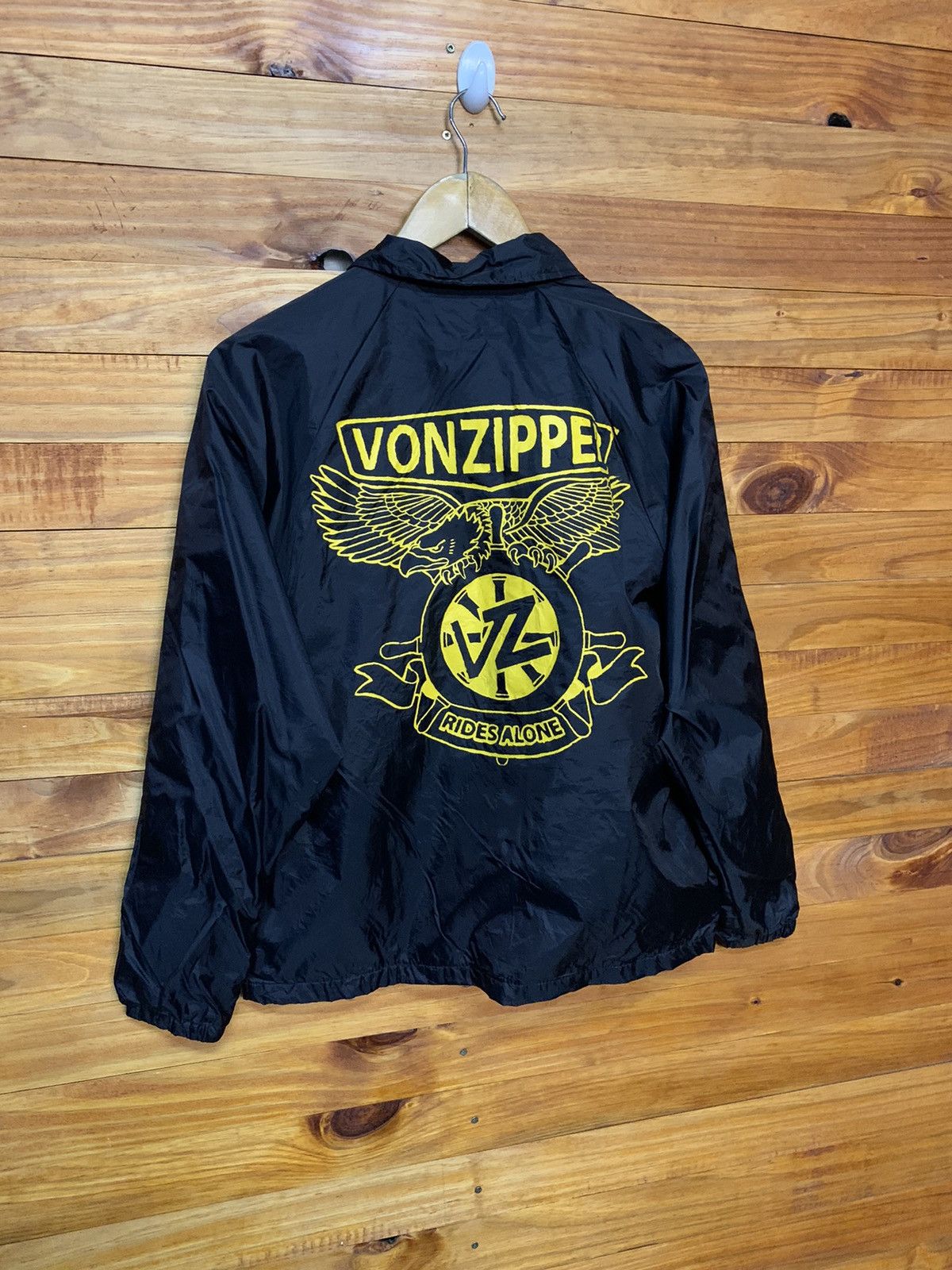 Vintage Vintage Vonzipper Rides Alone Nylon Coach Jacket Size US S / EU 44-46 / 1 - 3 Thumbnail