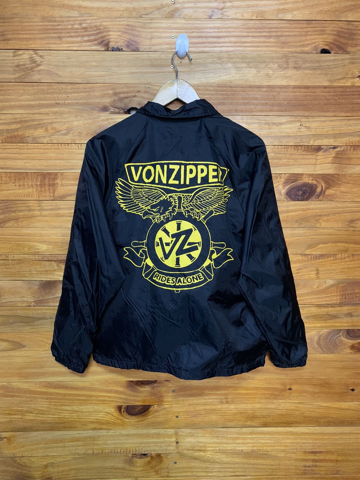 Vintage Vintage Vonzipper Rides Alone Nylon Coach Jacket Size US S / EU 44-46 / 1 - 1 Thumbnail