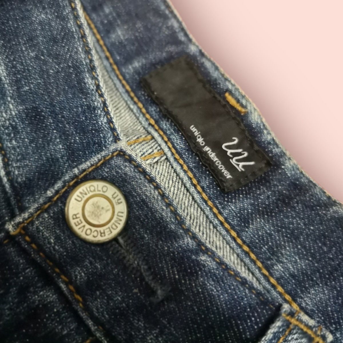 Japanese Brand RARE UNDERCOVER X UNIQLO LOW RISE JEANS Size US 29 - 11 Thumbnail