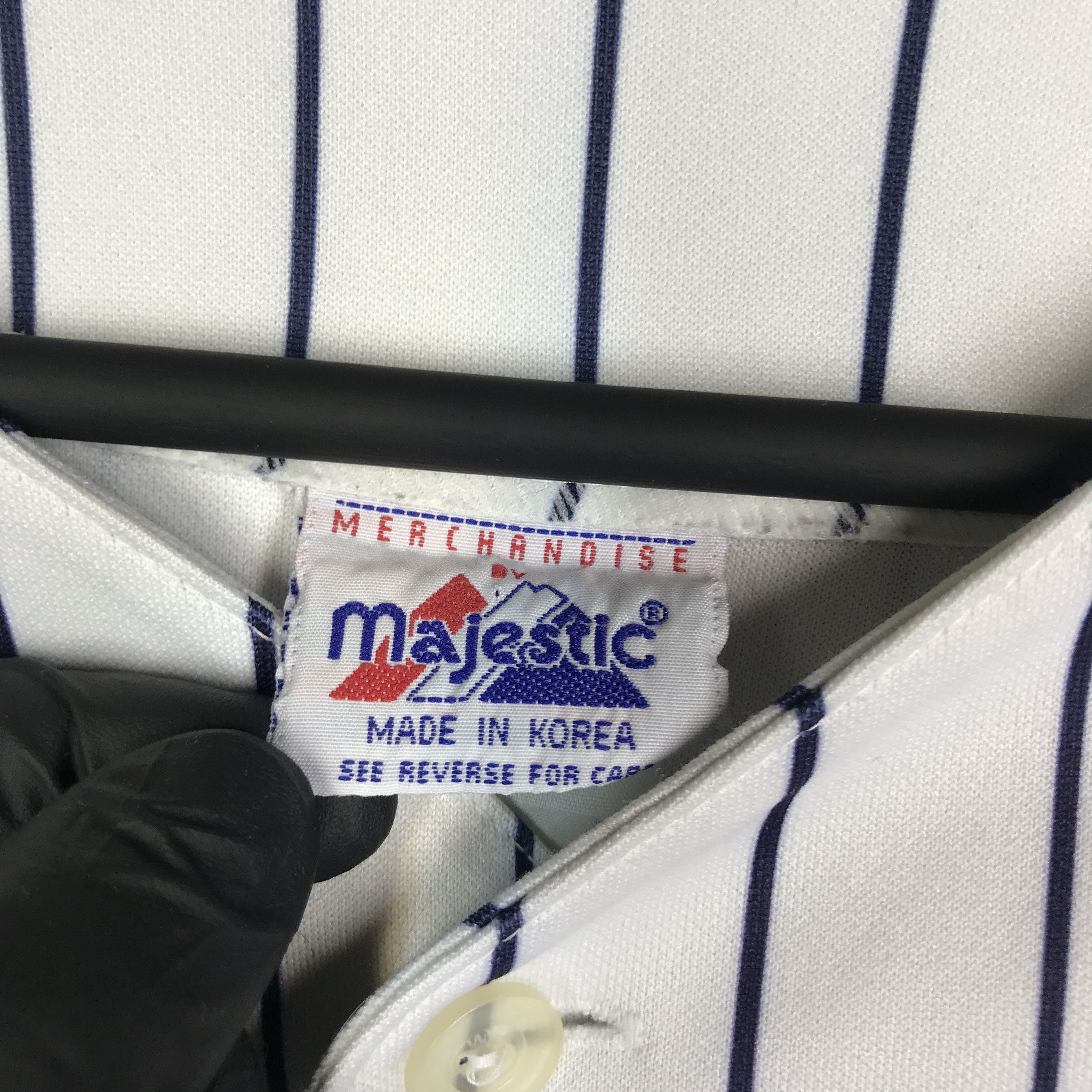 Majestic VTG Genuine Majestic NY Jersey White Yankees Shirt Size XL Size US XL / EU 56 / 4 - 7 Thumbnail