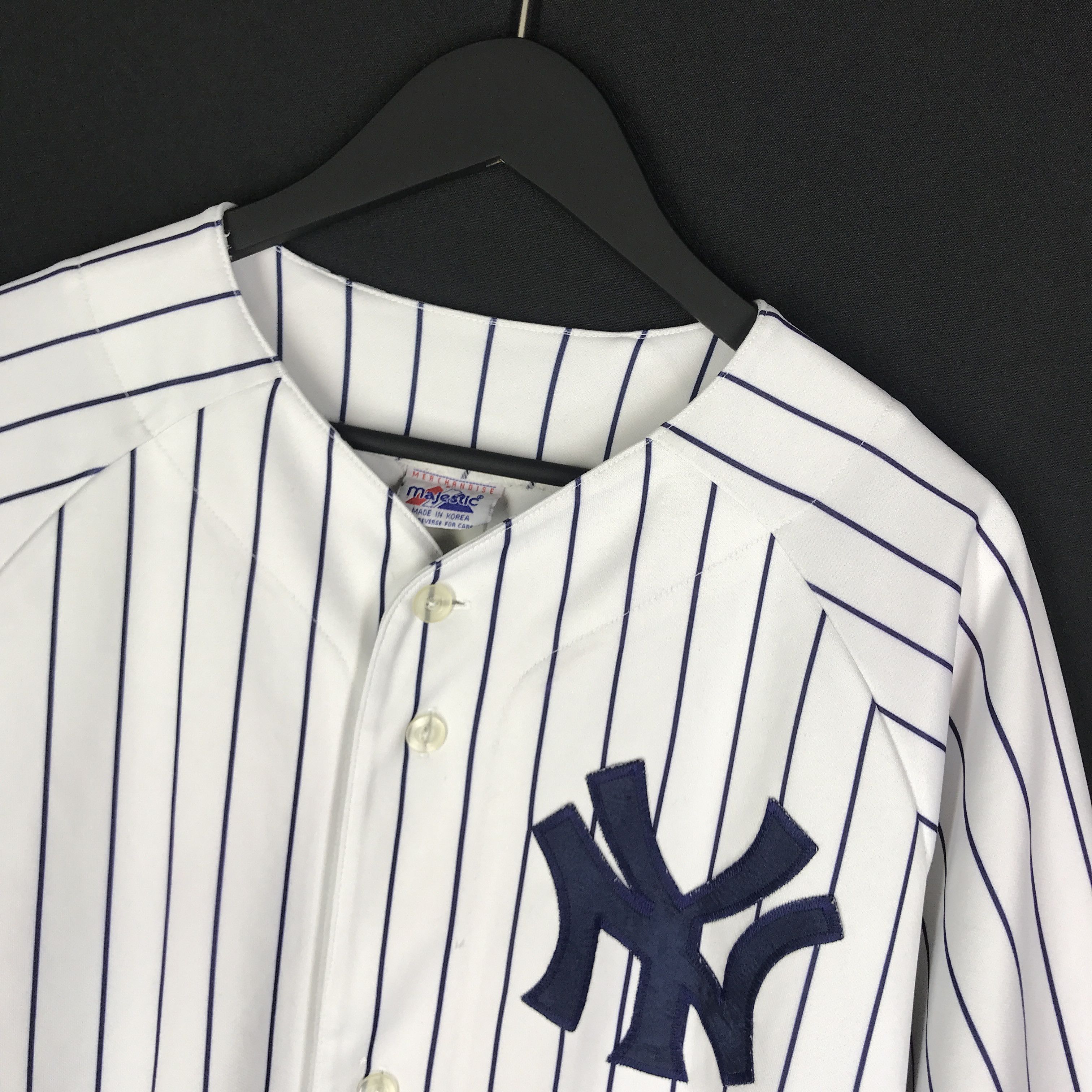 Majestic VTG Genuine Majestic NY Jersey White Yankees Shirt Size XL Size US XL / EU 56 / 4 - 5 Thumbnail