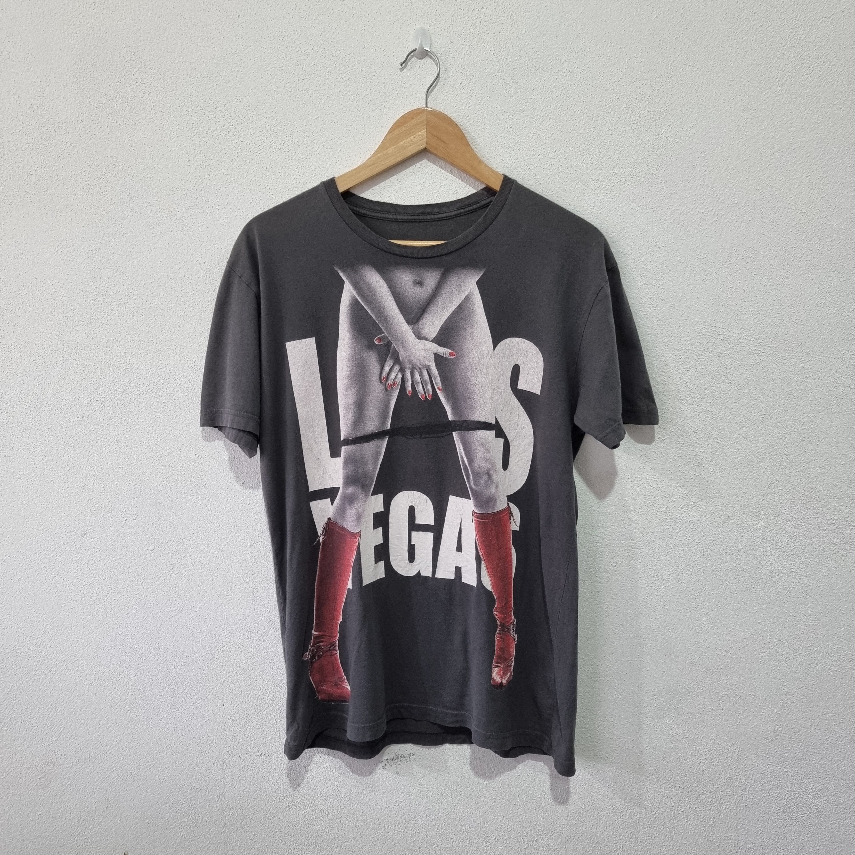 Fruition Las vegas chick leg tee Size US M / EU 48-50 / 2 - 1 Thumbnail