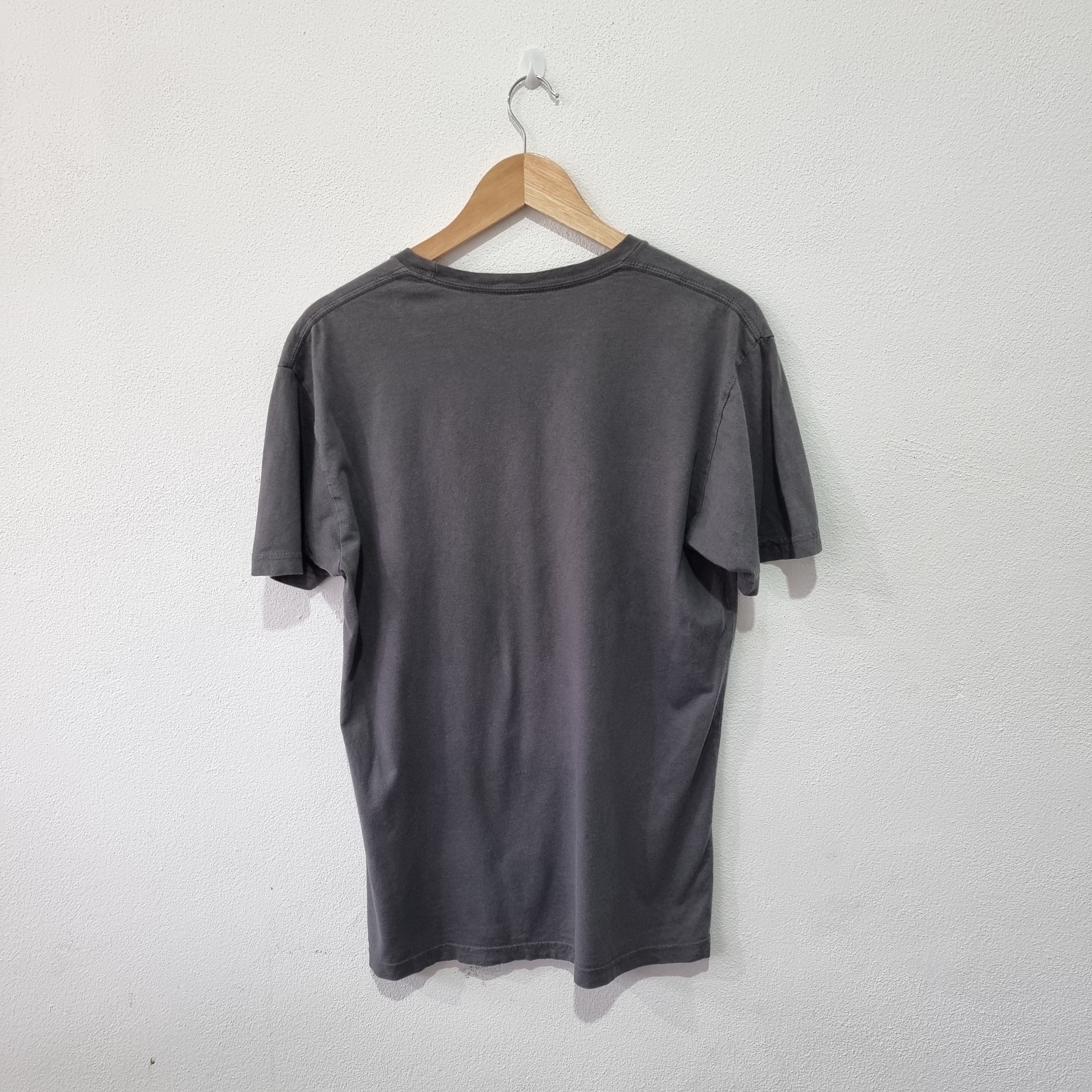 Fruition Las vegas chick leg tee Size US M / EU 48-50 / 2 - 3 Thumbnail