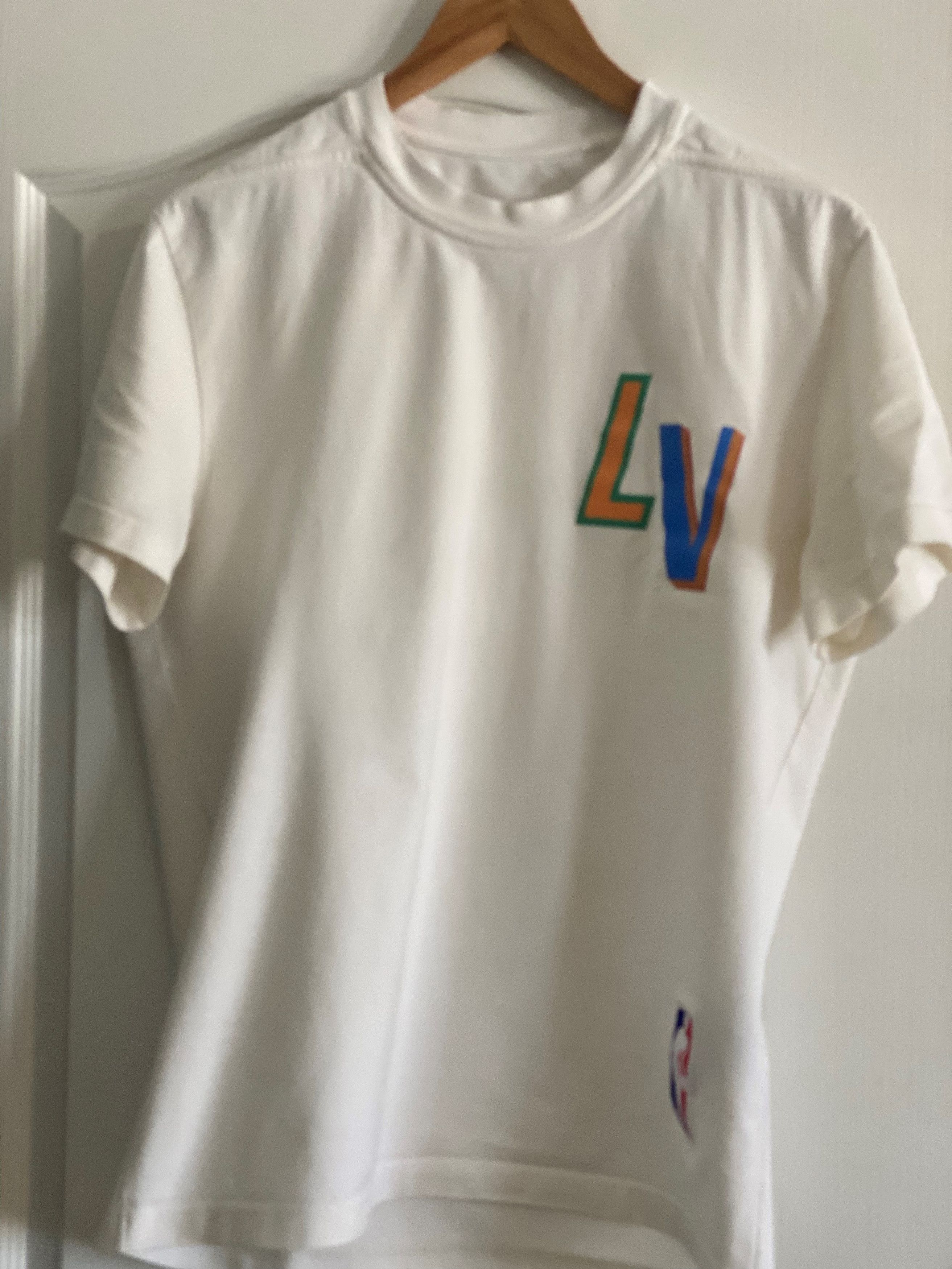 Shop Louis Vuitton Lvxnba Front-And-Back Letters Print T-Shirt