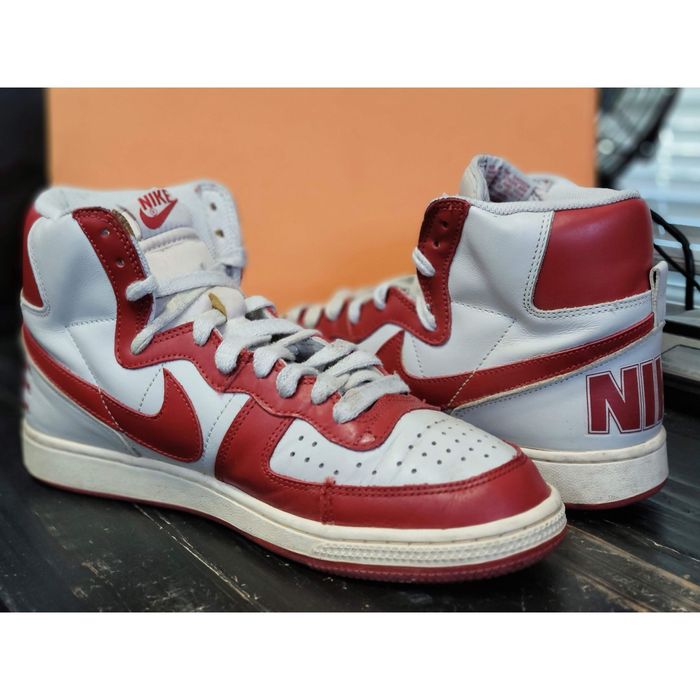 Nike 2007 Nike Terminator High Vintage Bone/Red Dunk HI Shoes