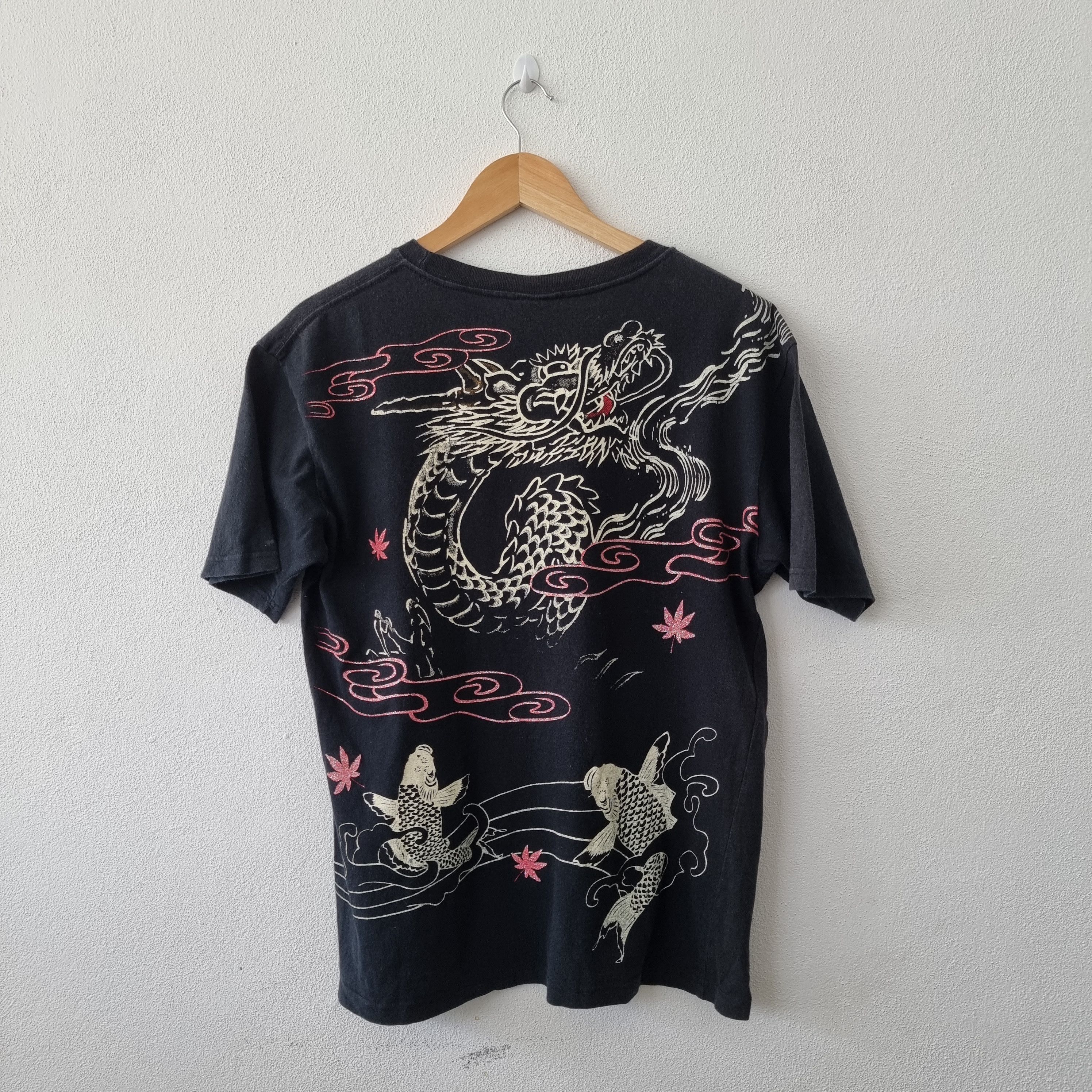 Japanese Brand Graphic sukajan tee full print Size US L / EU 52-54 / 3 - 1 Thumbnail