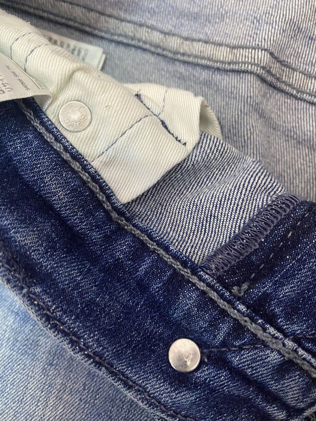 Levi's Vintage Levis 511 Jeans Released Hem Levis 511 Denim Pants Size US 29 - 12 Thumbnail