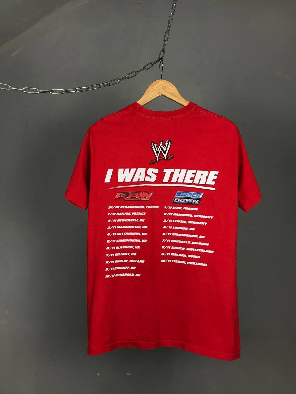 Band Tees WWE WWF vintage wrestling 2012 tour tee Size US M / EU 48-50 / 2 - 6 Thumbnail