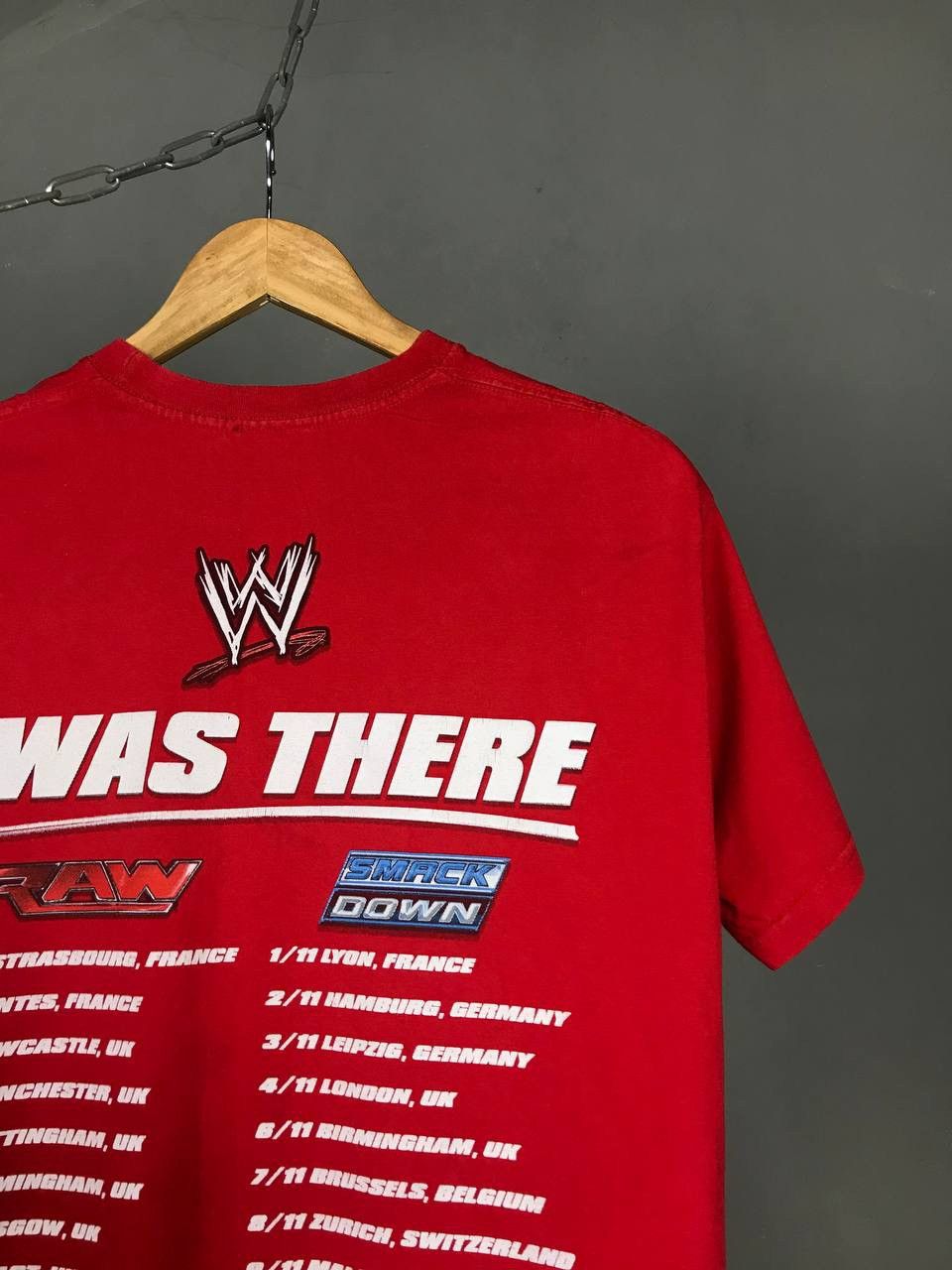 Band Tees WWE WWF vintage wrestling 2012 tour tee Size US M / EU 48-50 / 2 - 7 Thumbnail