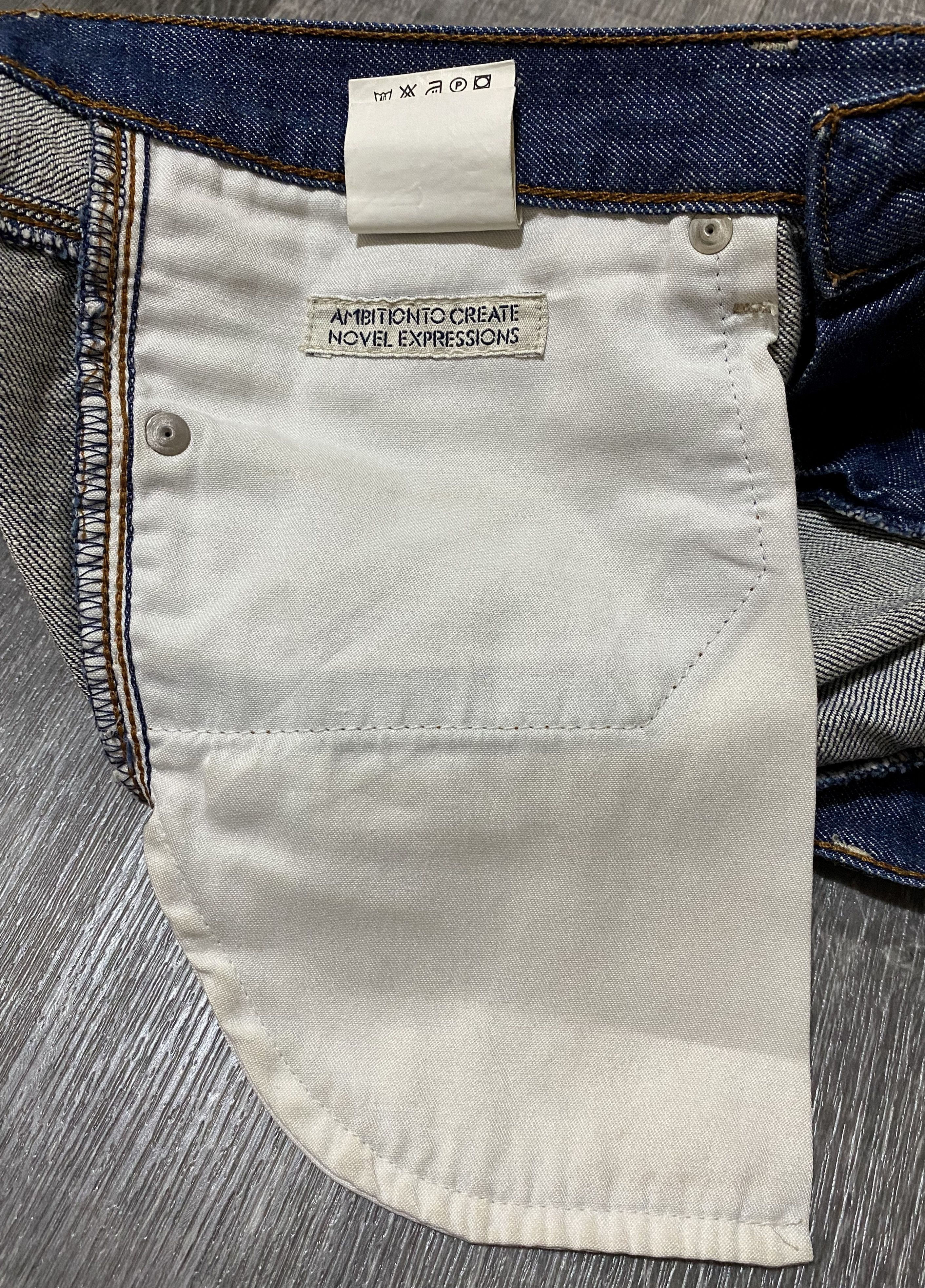 Acne Studios Womens Acne Studios Max Deep Distressed Jeans Denim Shorts Size 31" - 12 Thumbnail