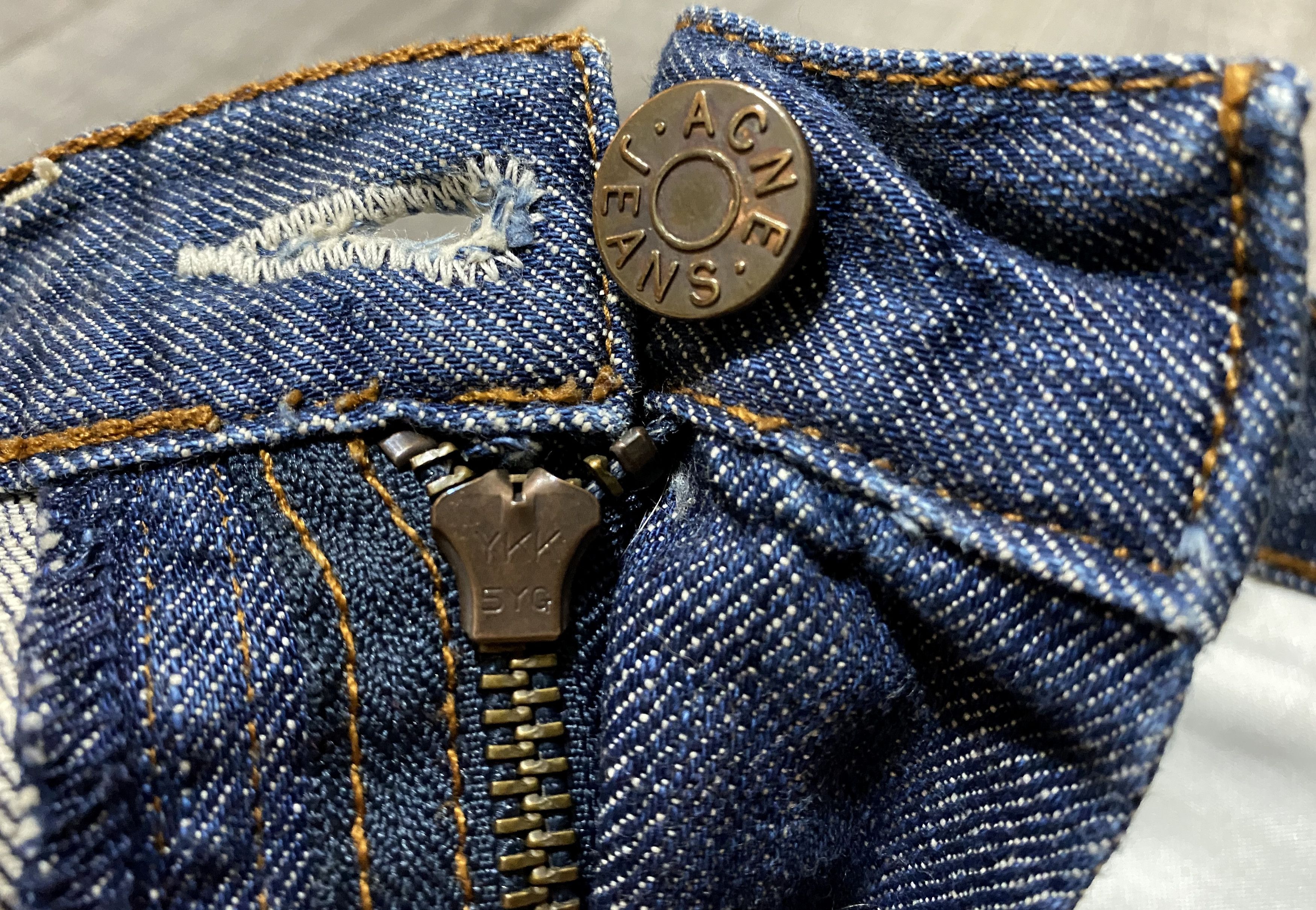 Acne Studios Womens Acne Studios Max Deep Distressed Jeans Denim Shorts Size 31" - 10 Thumbnail