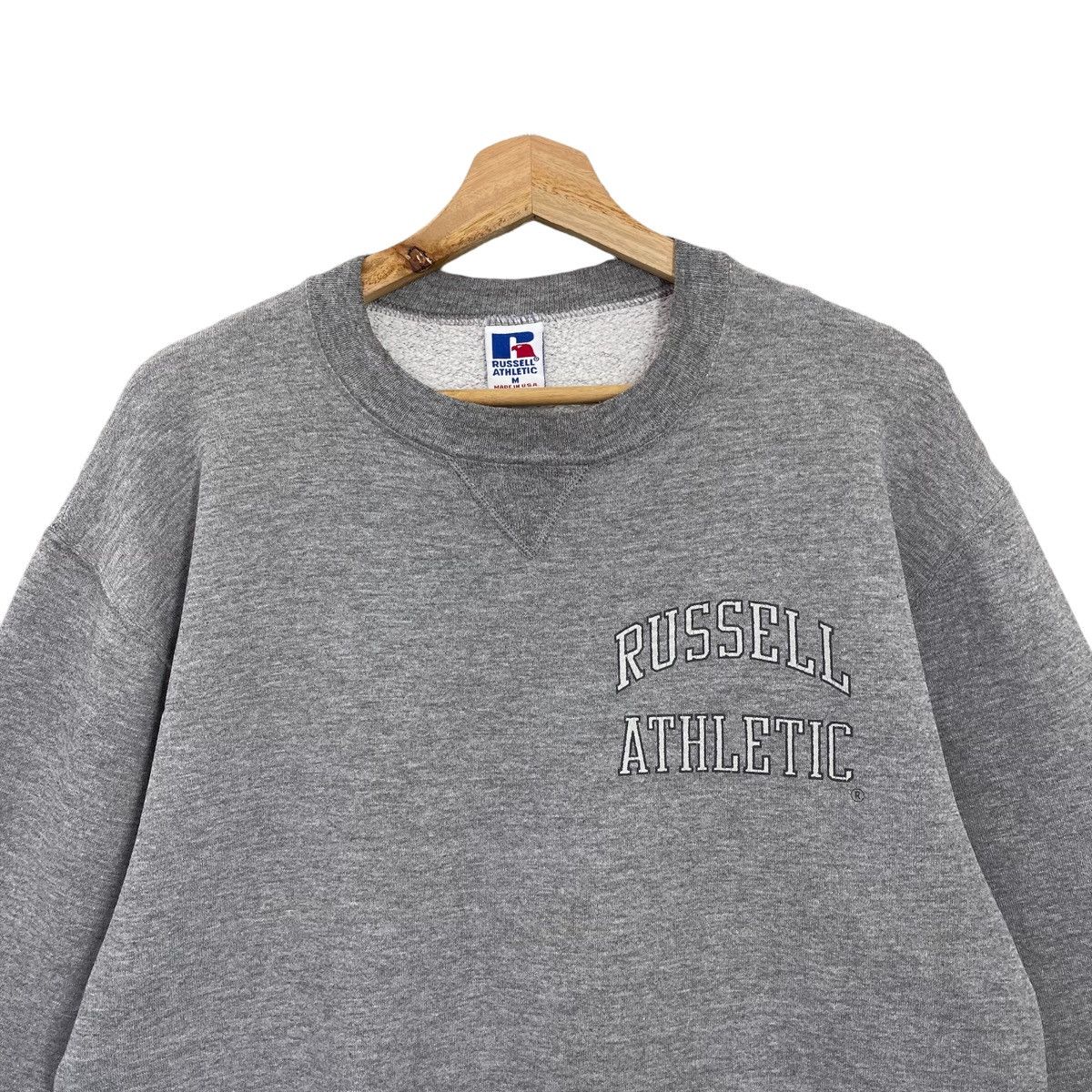 Russell Athletic × Vintage Vintage 90’s Russell Athletic Crewneck Sweatshirt Size M Size US M / EU 48-50 / 2 - 4 Thumbnail