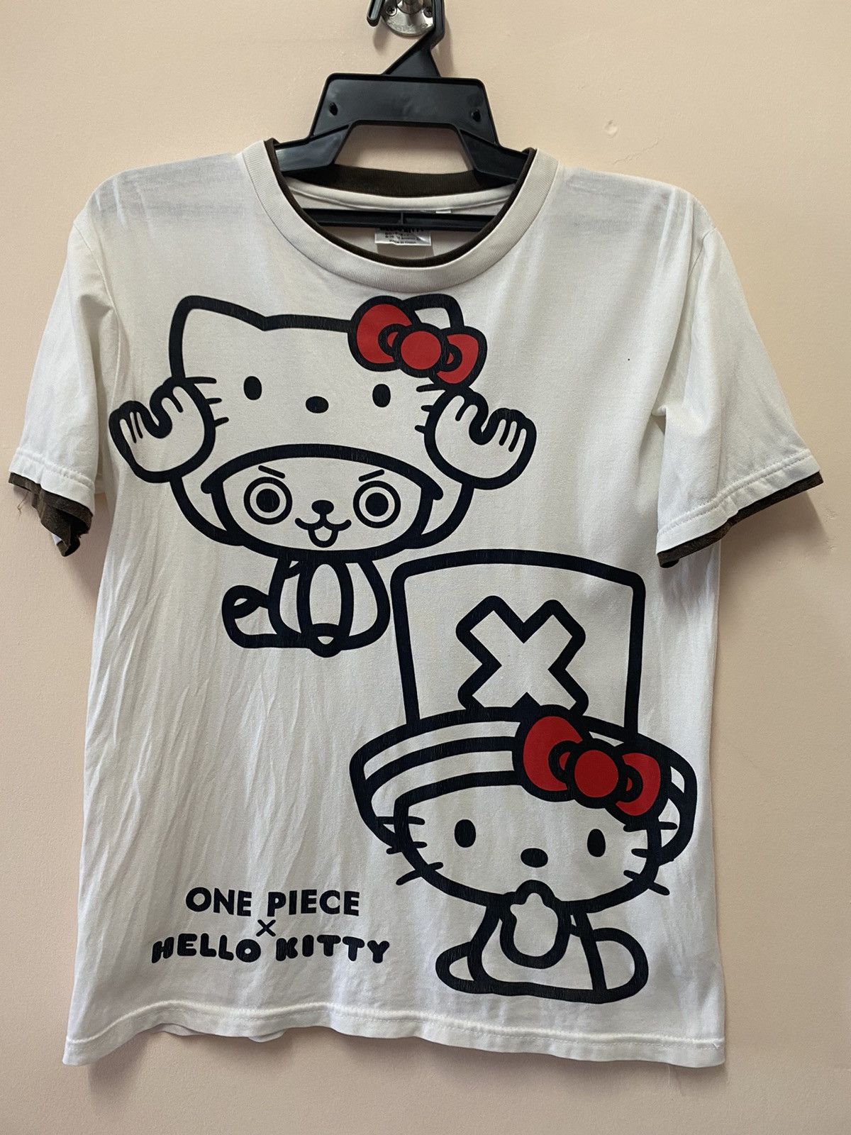 Anime One Piece x Hello Kitty Size US M / EU 48-50 / 2 - 1 Thumbnail
