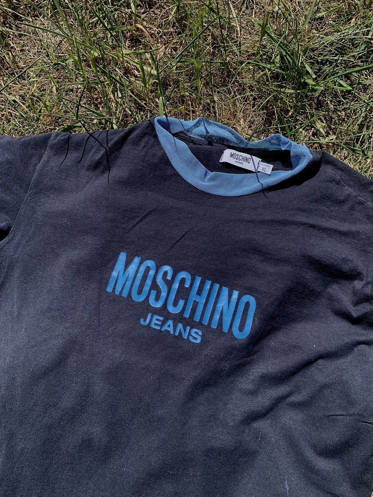 Moschino Moschino 90’s navy logo tee vintage Size US XL / EU 56 / 4 - 4 Thumbnail