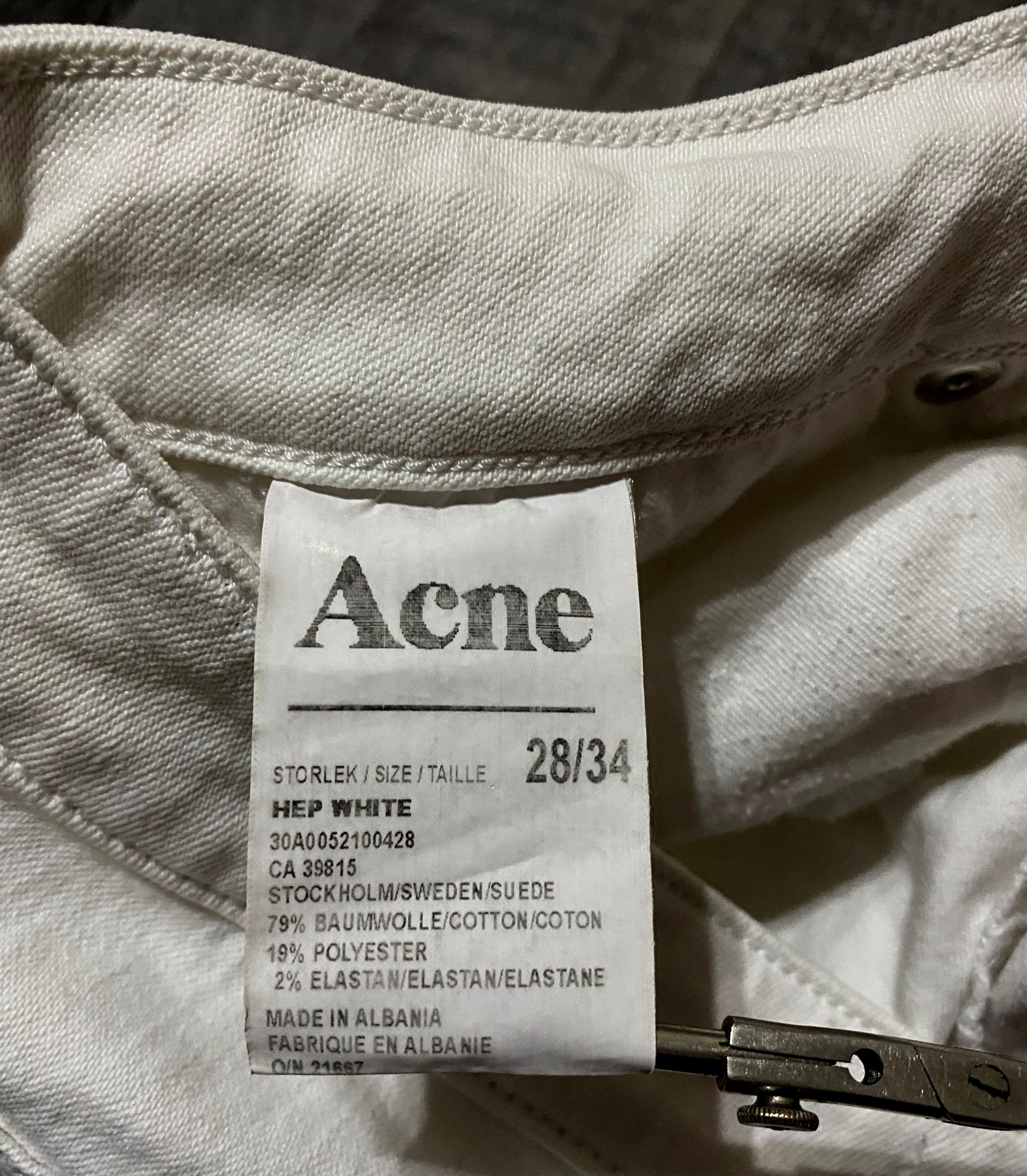 Acne Studios Women's Acne Studios Hep White Fringed Cropped Denim Shorts Size 28" / US 6 / IT 42 - 9 Thumbnail