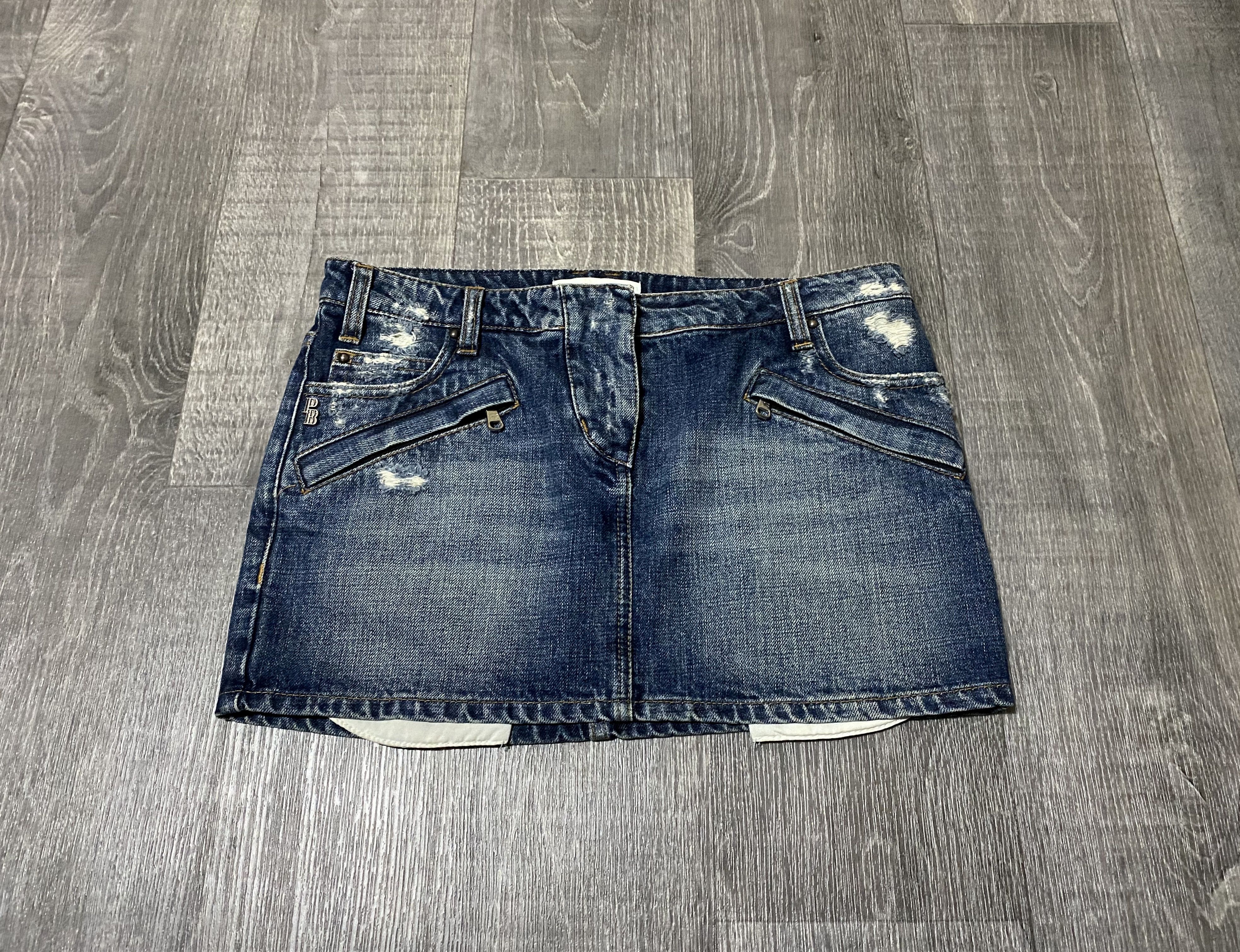 Pierre Balmain Women's Balmain Washed Torn Distressed Jeans Denim Skirt Size 26" / US 2 / IT 38 - 3 Thumbnail
