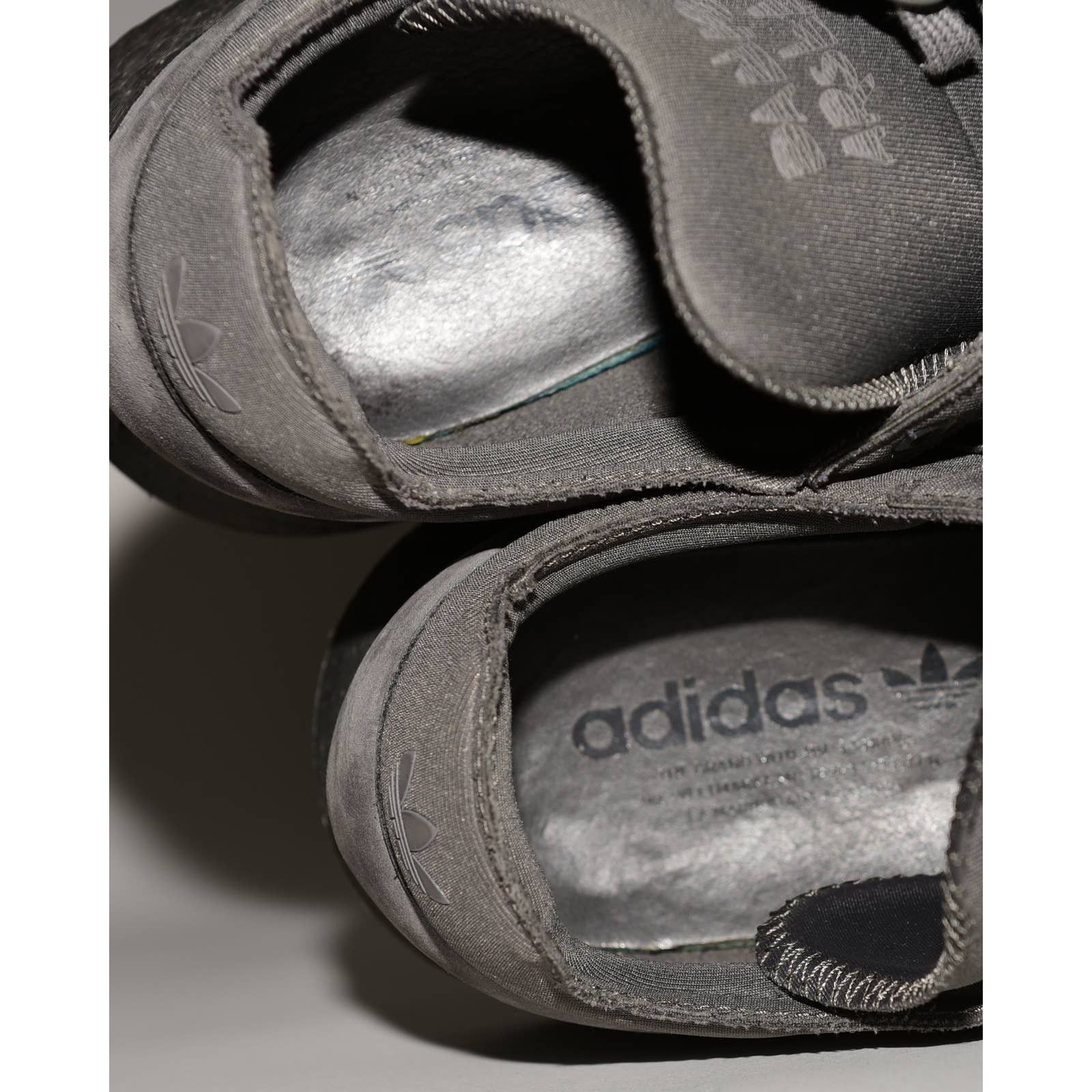 Adidas Daniel Arsham 'New York Presents' Adidas Size US 10 / EU 43 - 6 Thumbnail