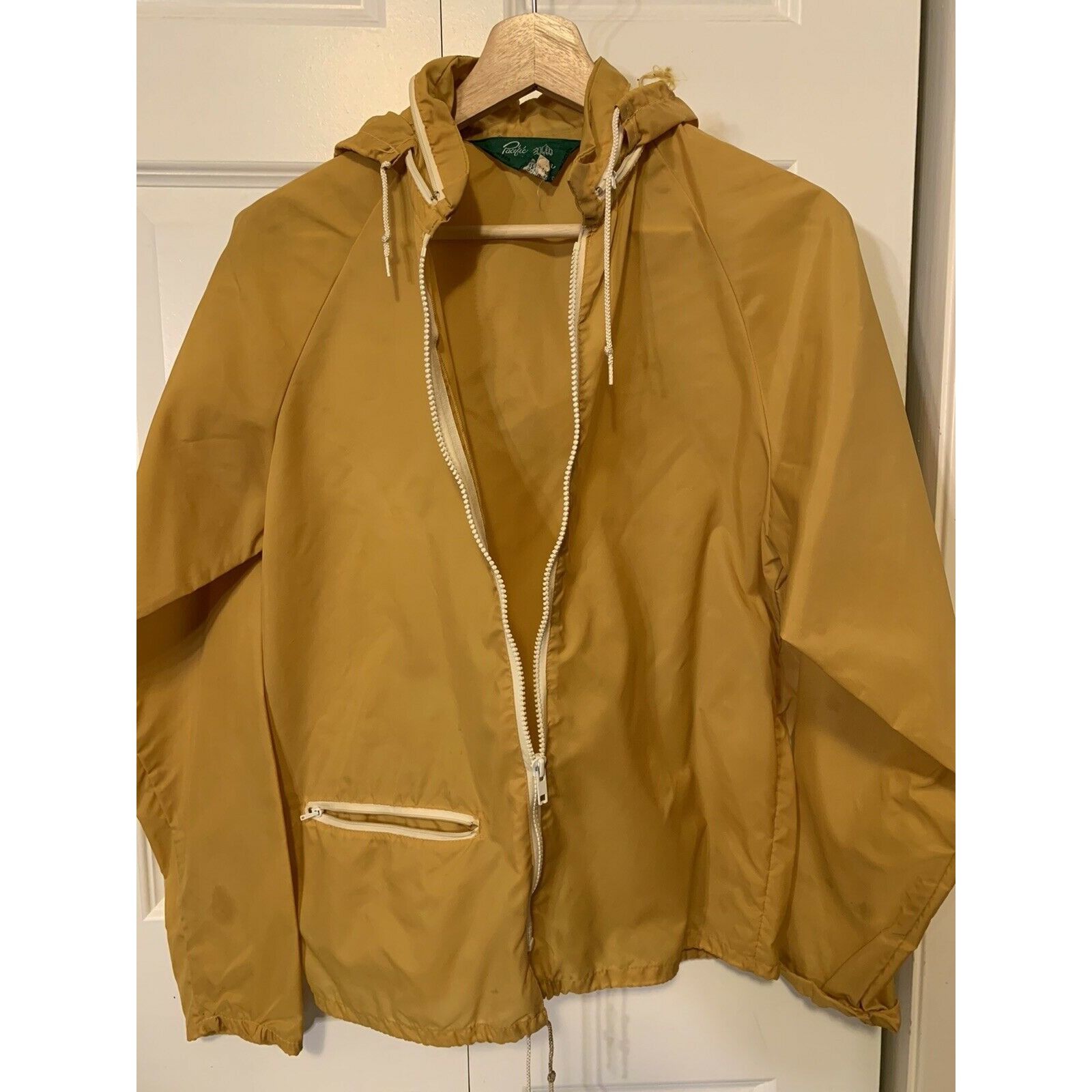 Other Vintage 80s packable rain wind Nylon Jacket Pacific Size US S / EU 44-46 / 1 - 1 Thumbnail