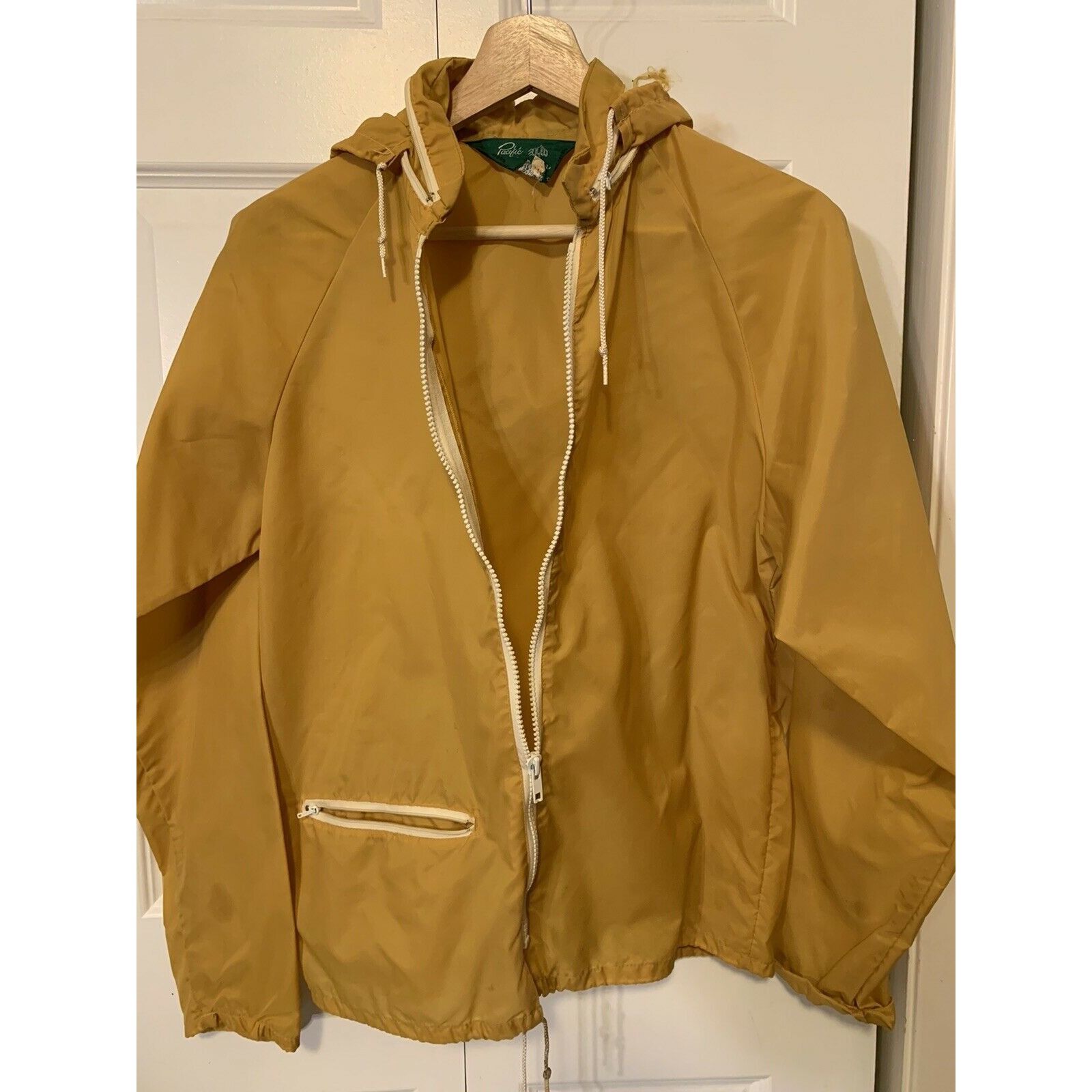 Other Vintage 80s packable rain wind Nylon Jacket Pacific Size US S / EU 44-46 / 1 - 4 Thumbnail