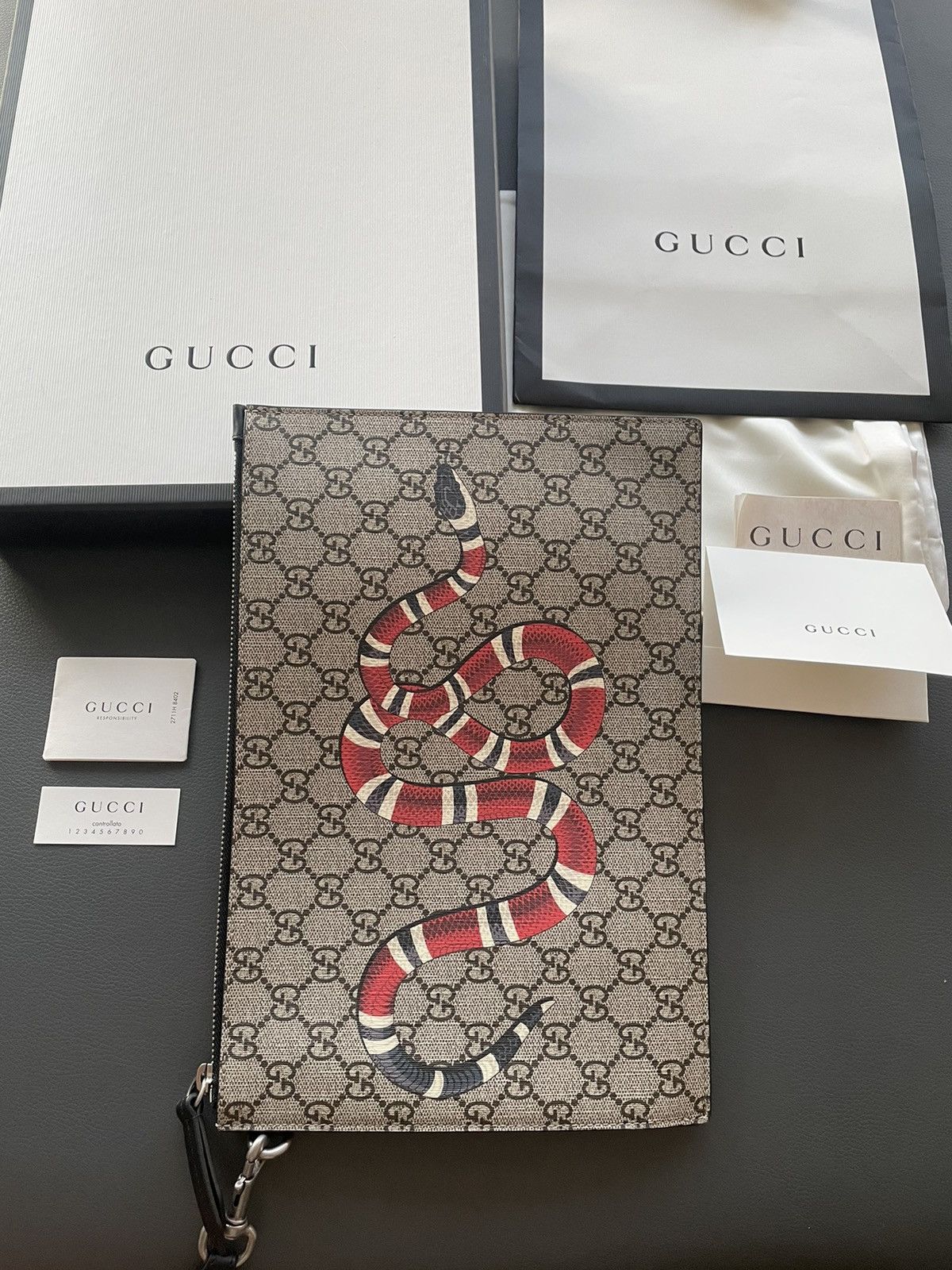 Gucci Limited Super Rare Brand New King Snake GG Pouch Clutch Bag Size ONE SIZE - 9 Thumbnail