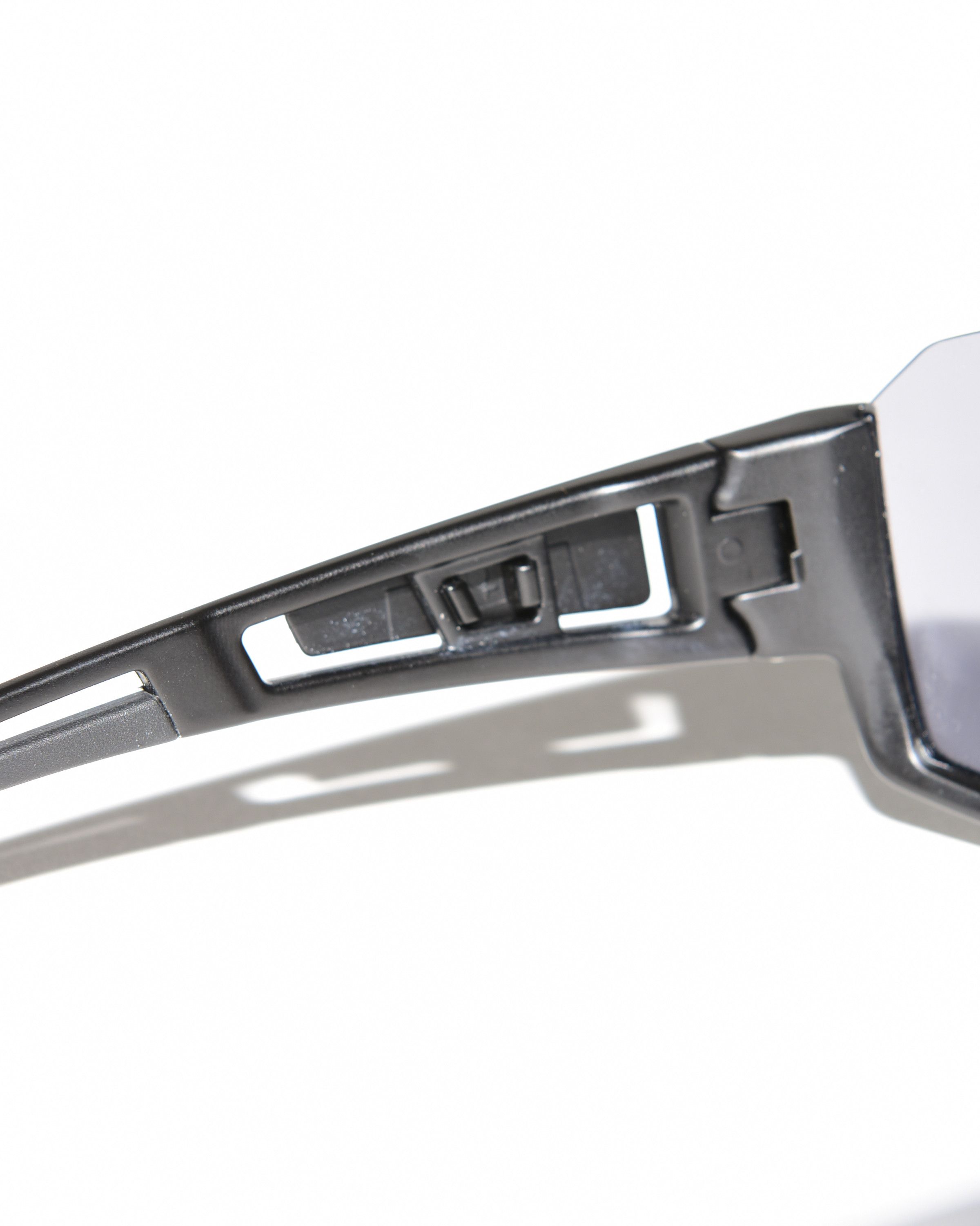 Karl Lagerfeld Karl Lagerfeld Visor Sunglasses Size ONE SIZE - 9 Thumbnail