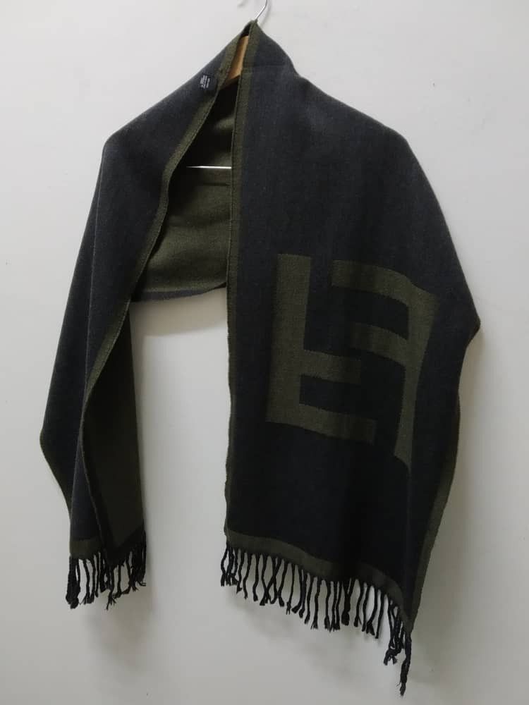 Fendi FENDI WOOL Scarft Size ONE SIZE - 4 Thumbnail