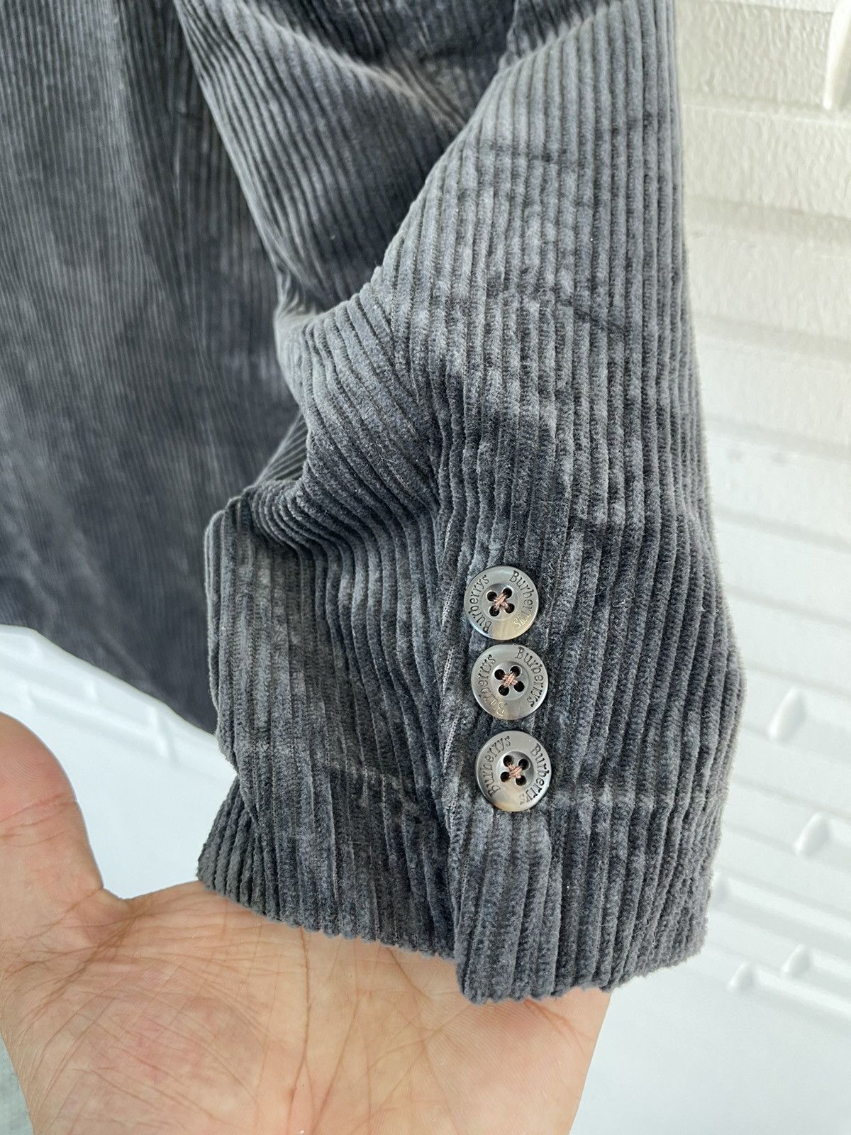 Burberry VINTAGE COLLECTION BURBERRY CORDUROY JACKET Size US M / EU 48-50 / 2 - 3 Thumbnail