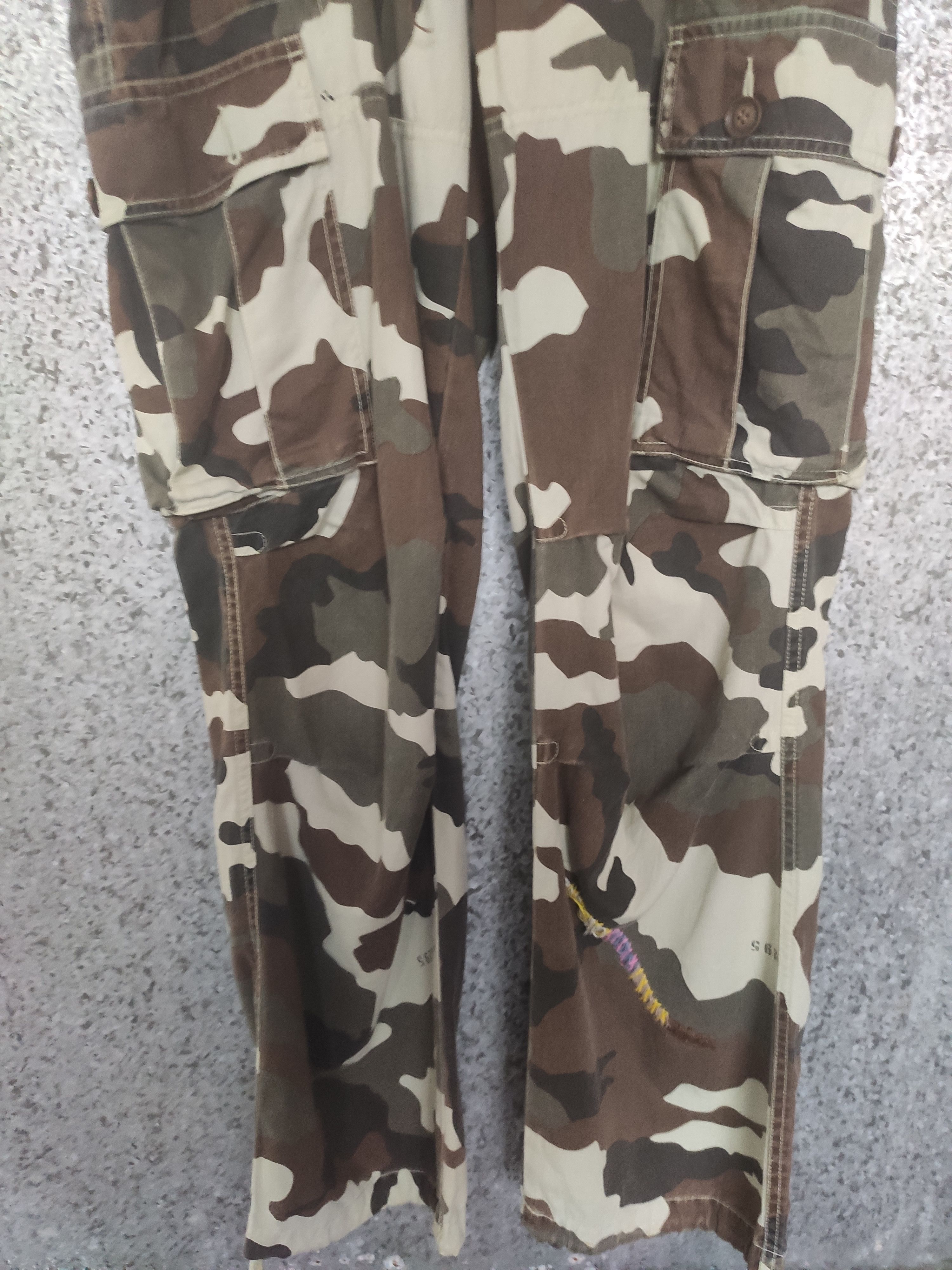 Japanese Brand 291295 cargo pants military design Size US 33 - 3 Thumbnail