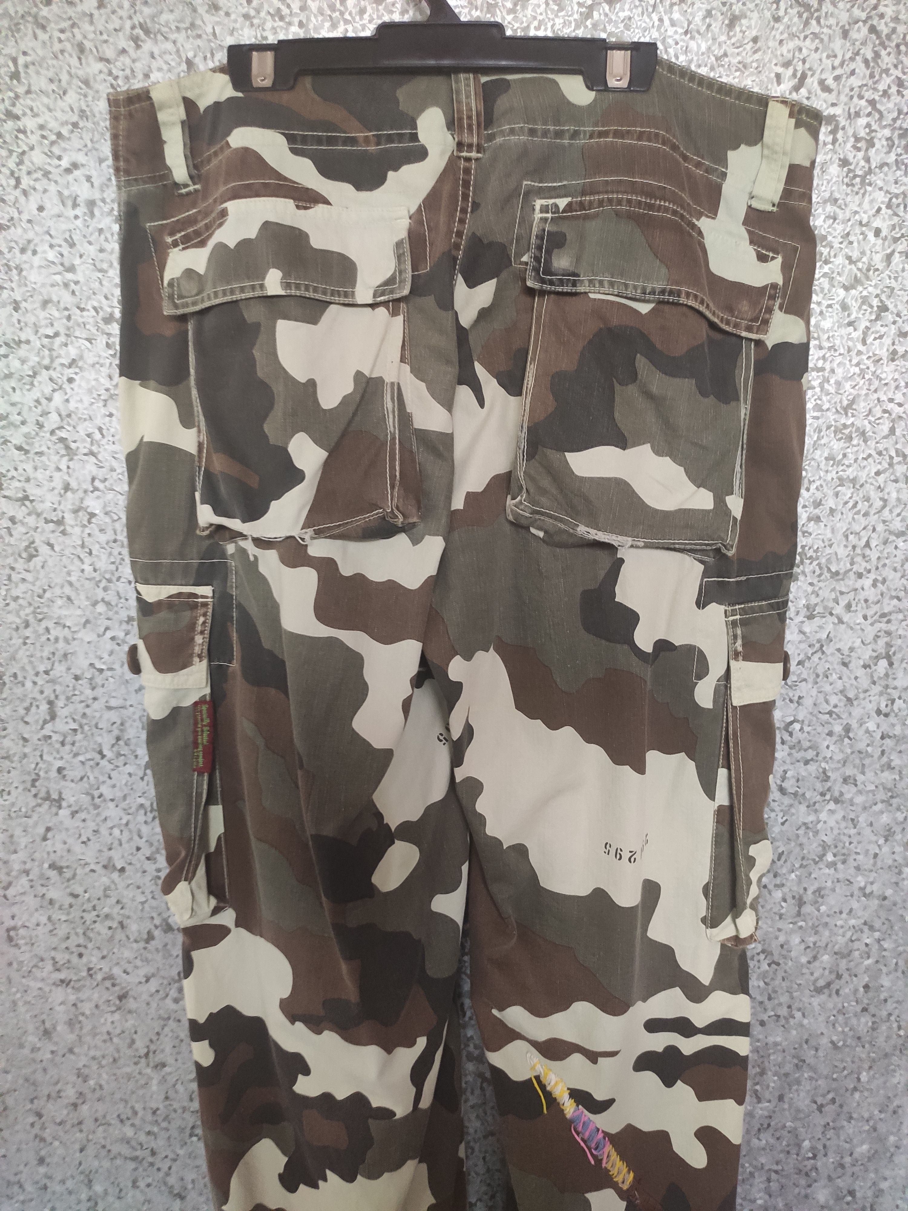 Japanese Brand 291295 cargo pants military design Size US 33 - 4 Thumbnail