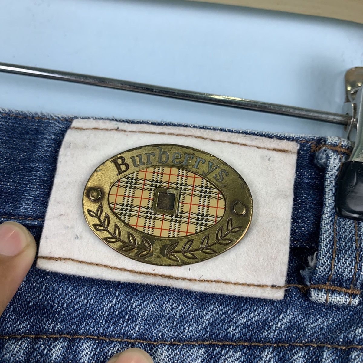 Burberry × Vintage 🔥NS90🔥BURBERRY art Vintage pants Size US 26 / EU 42 - 13 Thumbnail