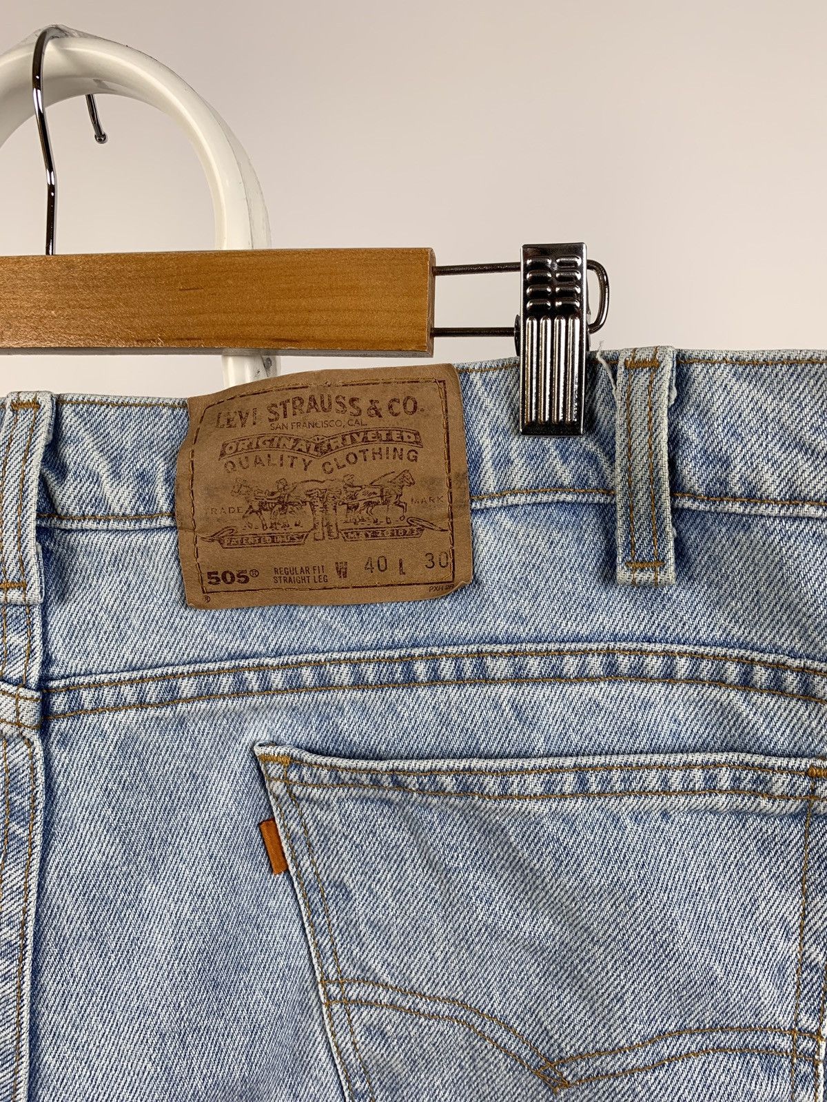 Levi's Vintage Clothing Vintage Levi’s 550 Orange Tab Washed Blue Made In USA Denim Size US 40 / EU 56 - 17 Thumbnail