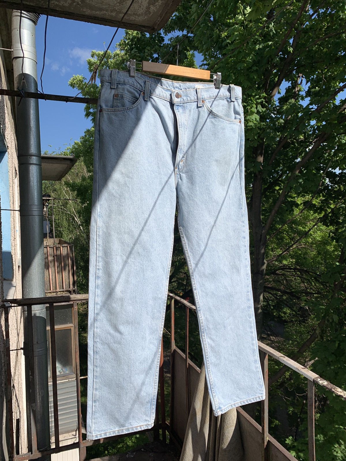 Levi's Vintage Clothing Vintage Levi’s 550 Orange Tab Washed Blue Made In USA Denim Size US 40 / EU 56 - 3 Thumbnail