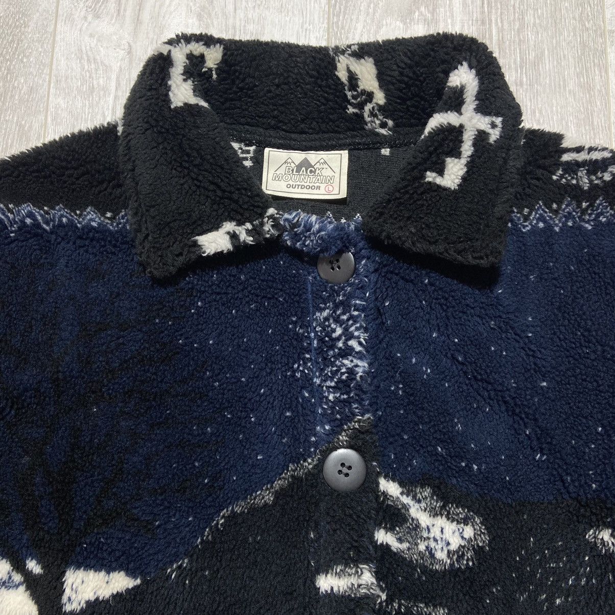 Vintage Vintage 90s Black Mountain AOP Horses Sherpa Fleece Size US L / EU 52-54 / 3 - 3 Thumbnail