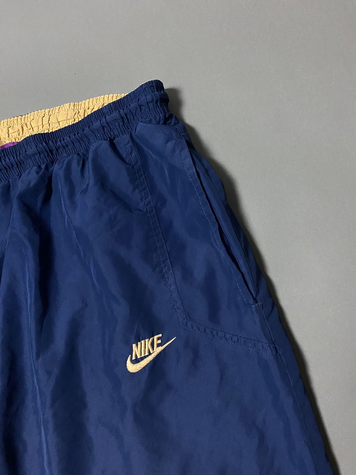 Nike 80s Nike vintage navy track pants small classic logo swoosh Size US 34 / EU 50 - 3 Thumbnail
