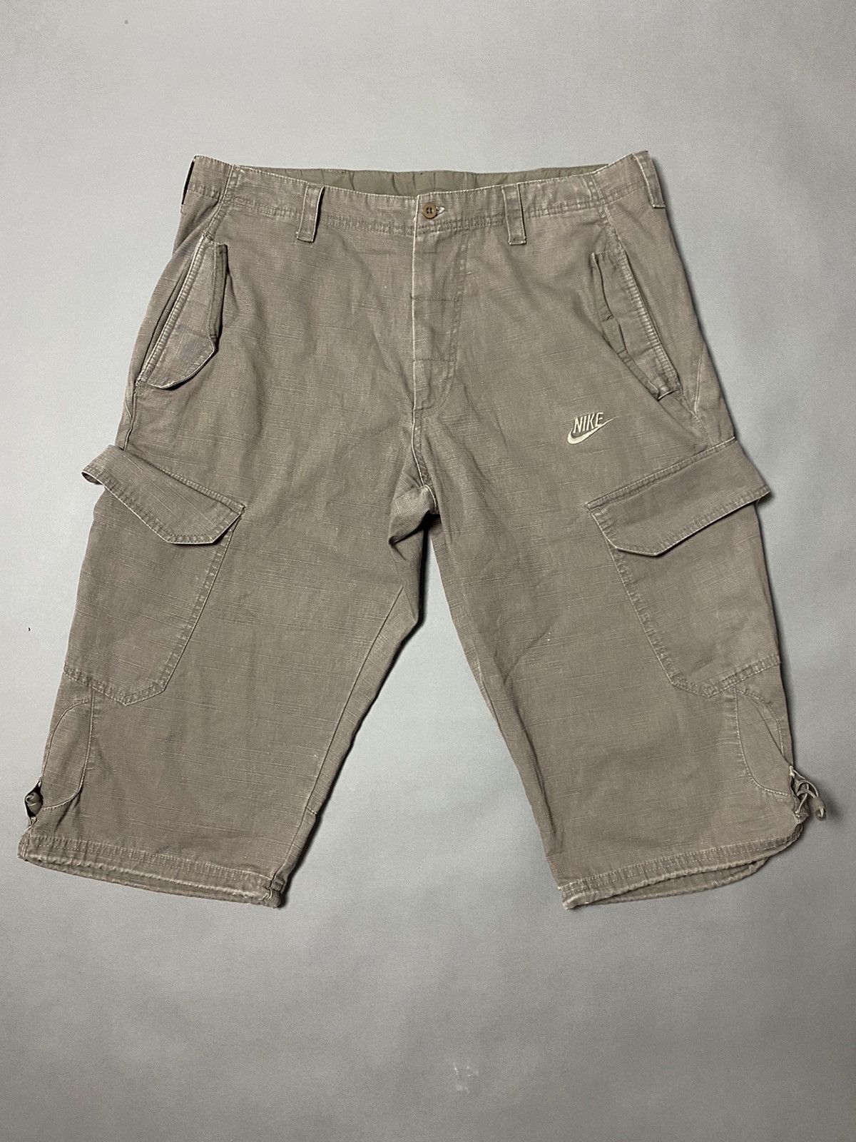Nike × Vintage Nike vintage brown shorts cargo small swoosh ACG style Size US 34 / EU 50 - 1 Thumbnail