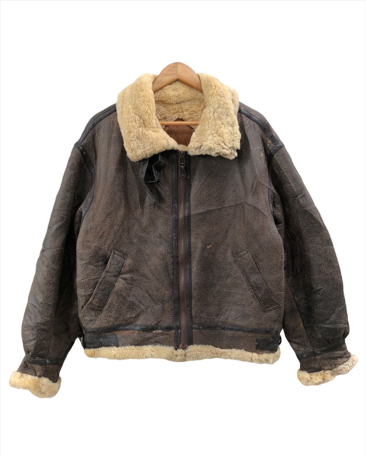 B 3 × Genuine Leather × Japanese Brand ?Vintage Flying Scotsman B 