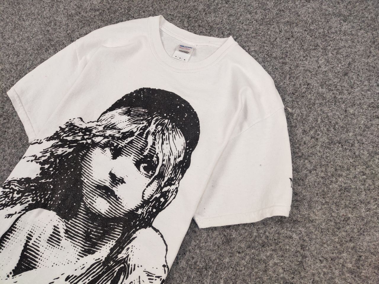 Vintage Vintage 86's Les Miserables London T Shirt All Over Print Size US M / EU 48-50 / 2 - 4 Thumbnail