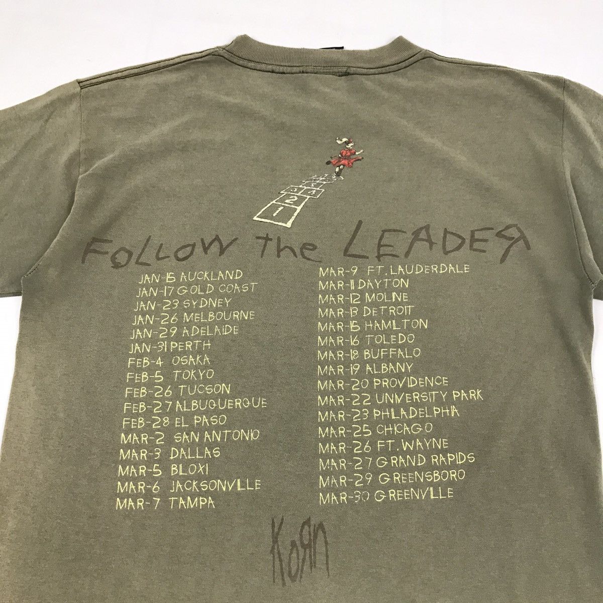 Band Tees × Vintage Vintage KORN Follow The Leader Album Promo Tour t-shirt Size US M / EU 48-50 / 2 - 4 Thumbnail