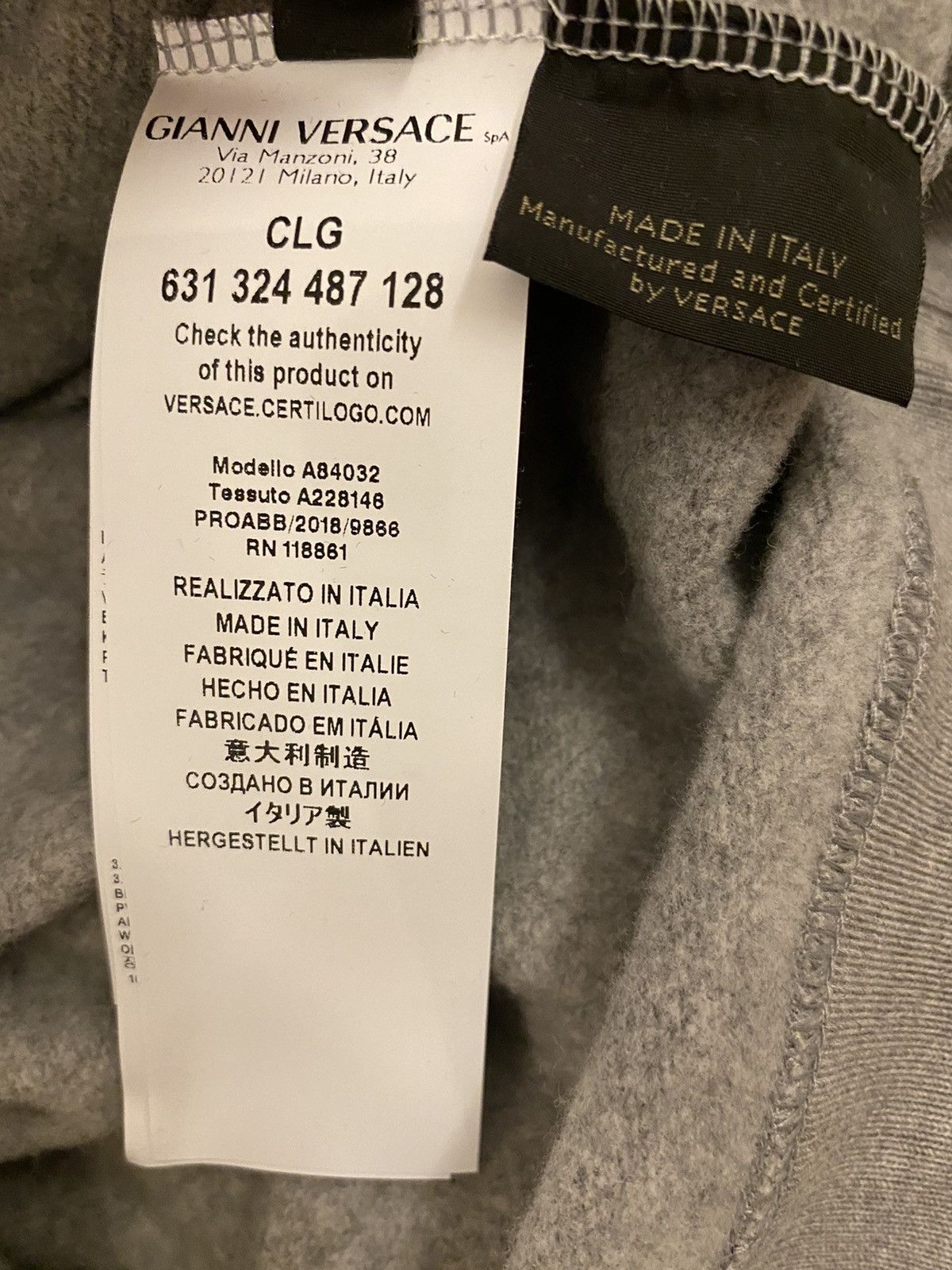Versace $1,850 New Limited Edition Super Runway Versace Logo Hoodie Size US L / EU 52-54 / 3 - 11 Thumbnail