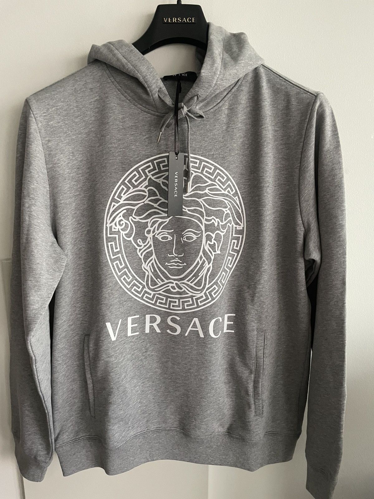 Versace $1K+ Brand NEW Runway Classic Medusa Versace Logo Hoodie Size US XL / EU 56 / 4 - 12 Thumbnail